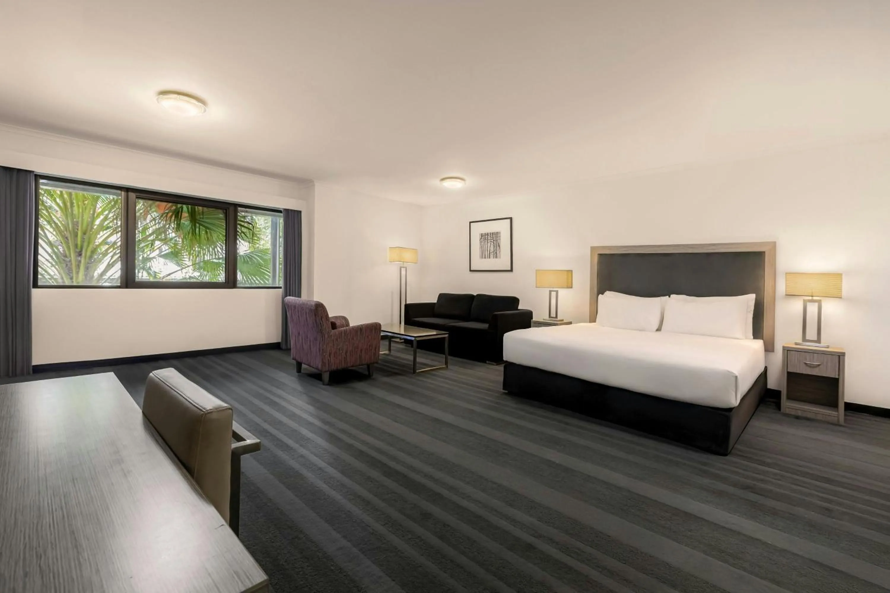 Lounge or bar, Bed in Courtyard by Marriott Darwin