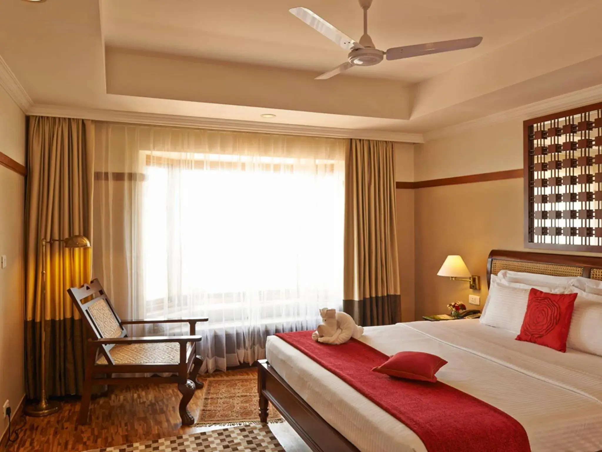 Day, Bed in Club Mahindra Lake View Munnar Day, Bed in Club Mahindra Lake View Munnar