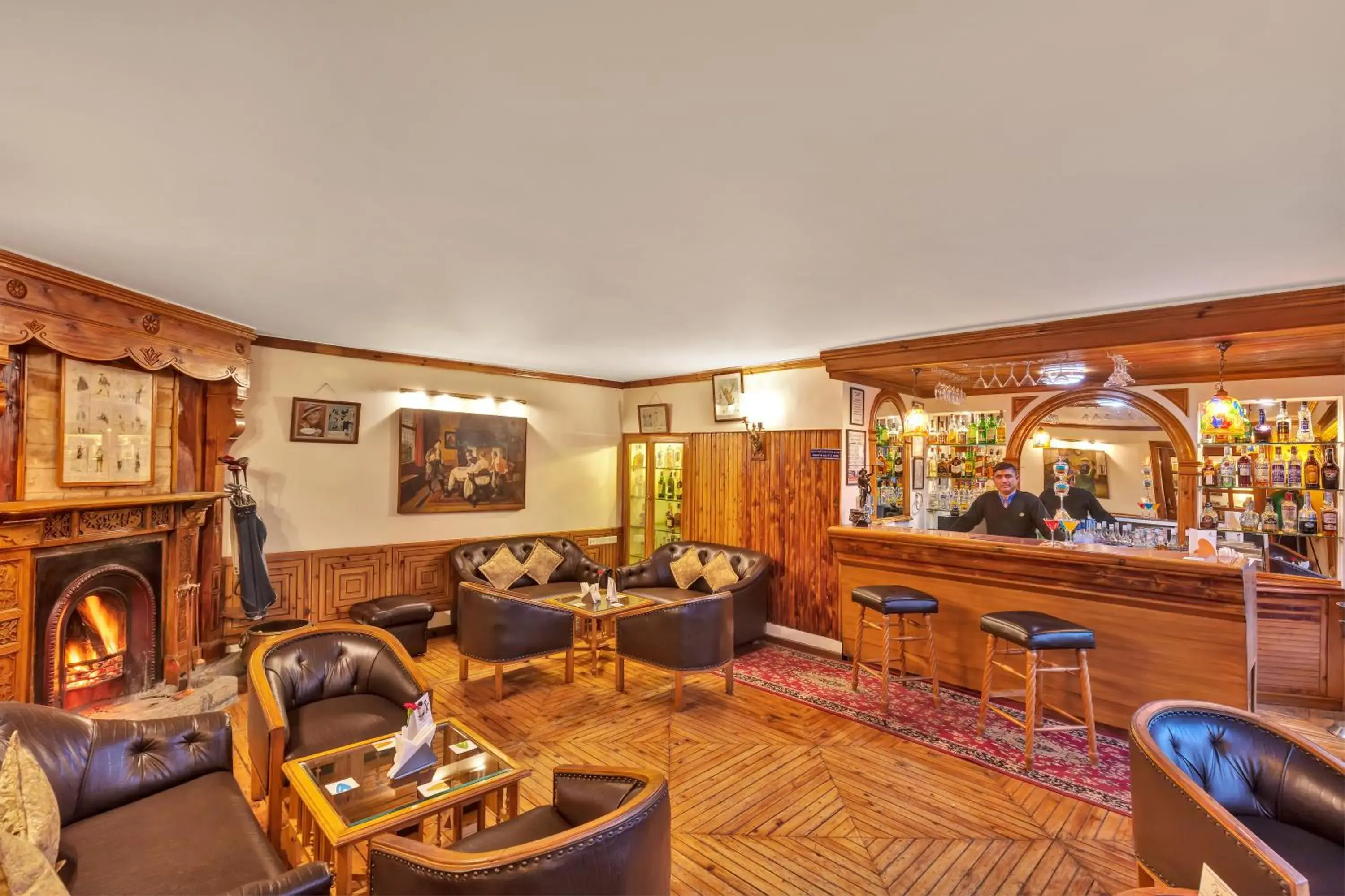 Lounge or bar in Club Mahindra Mashobra Lounge or bar in Club Mahindra Mashobra