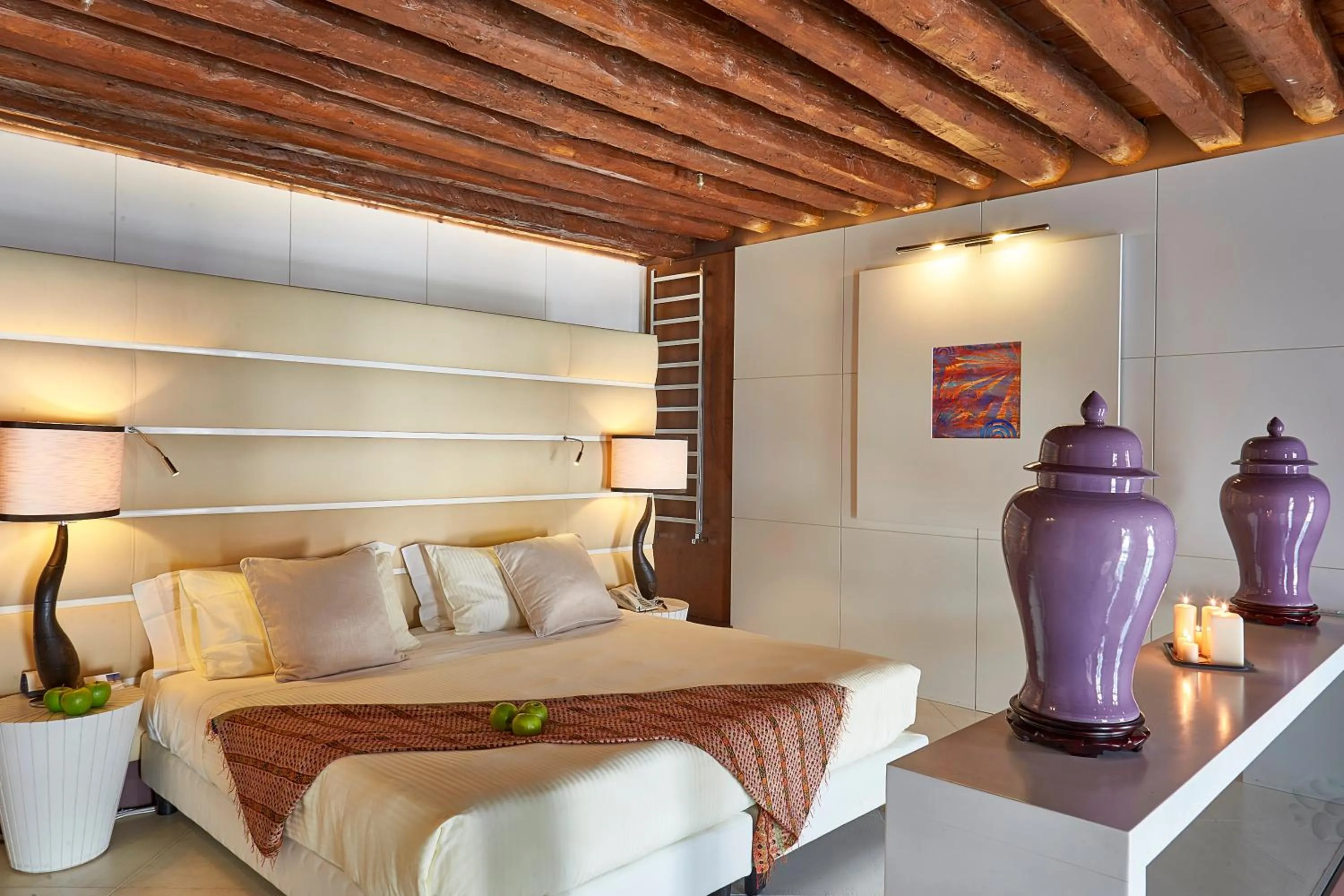 Bedroom, Bed in Sina Centurion Palace