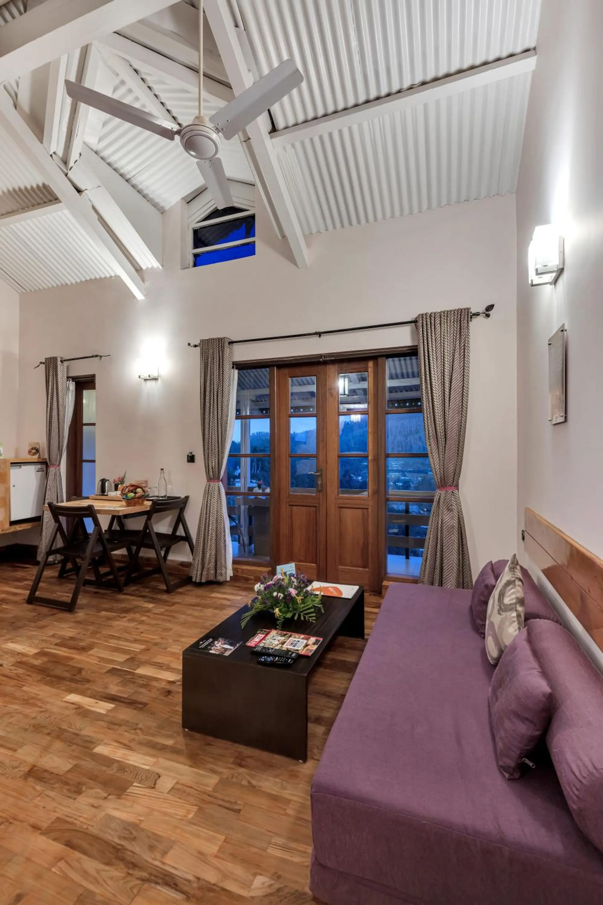 Bed in Club Mahindra Danish Villa, Ooty