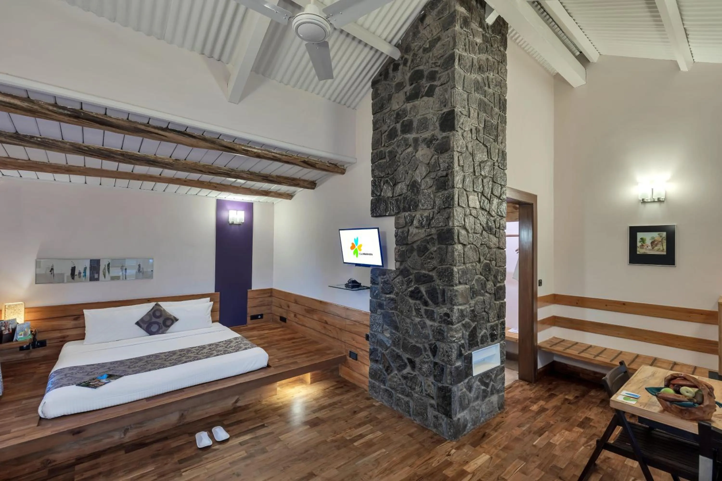 Bed in Club Mahindra Danish Villa, Ooty