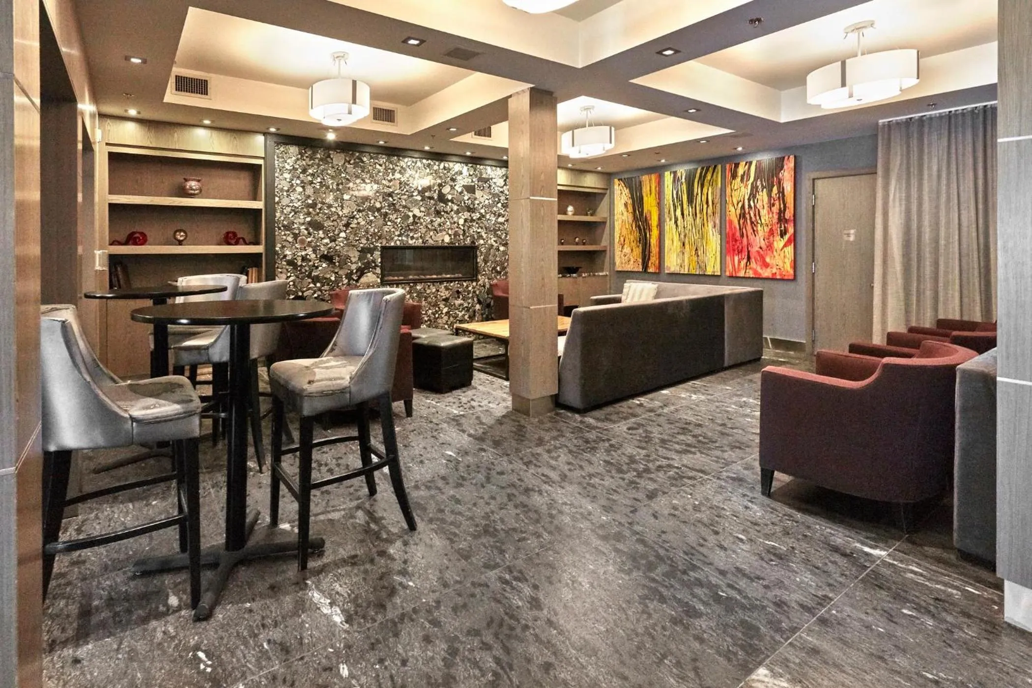 Sundance Suite - Beautiful Condo With Open Pool And Hot Tub