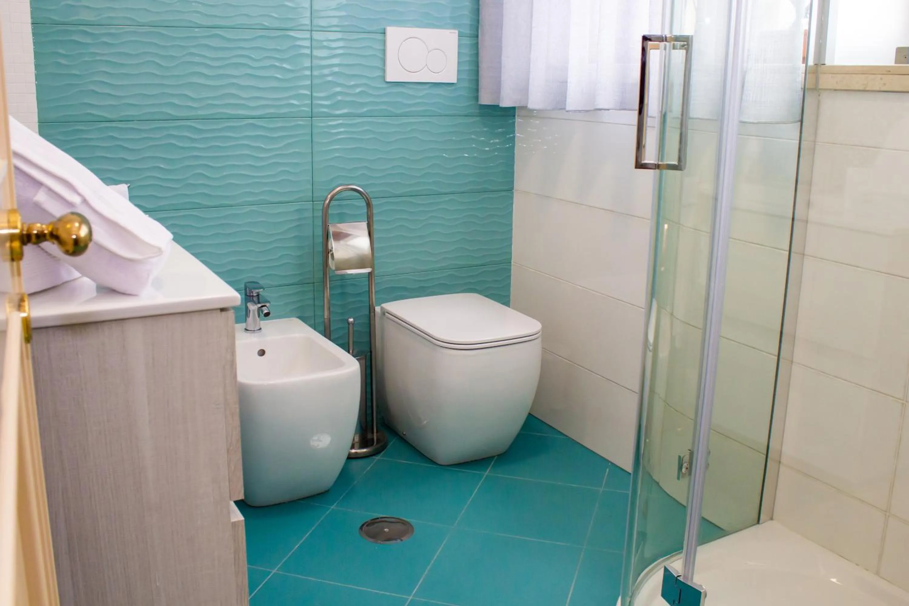 Shower in B&B Xenia Pompei