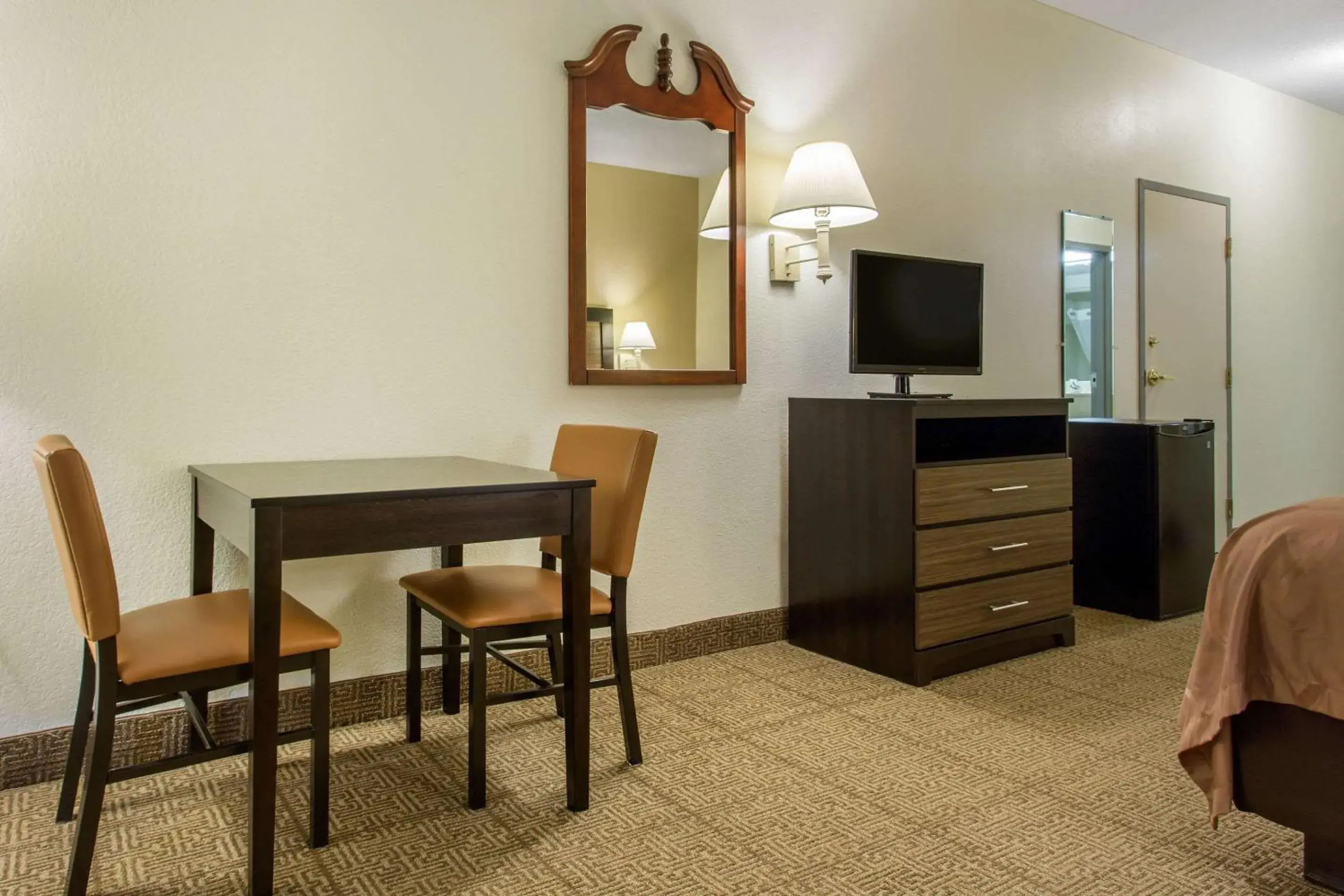 Photo of the whole room in Quality Inn Surfside Myrtle Beach Photo of the whole room in Quality Inn Surfside Myrtle Beach