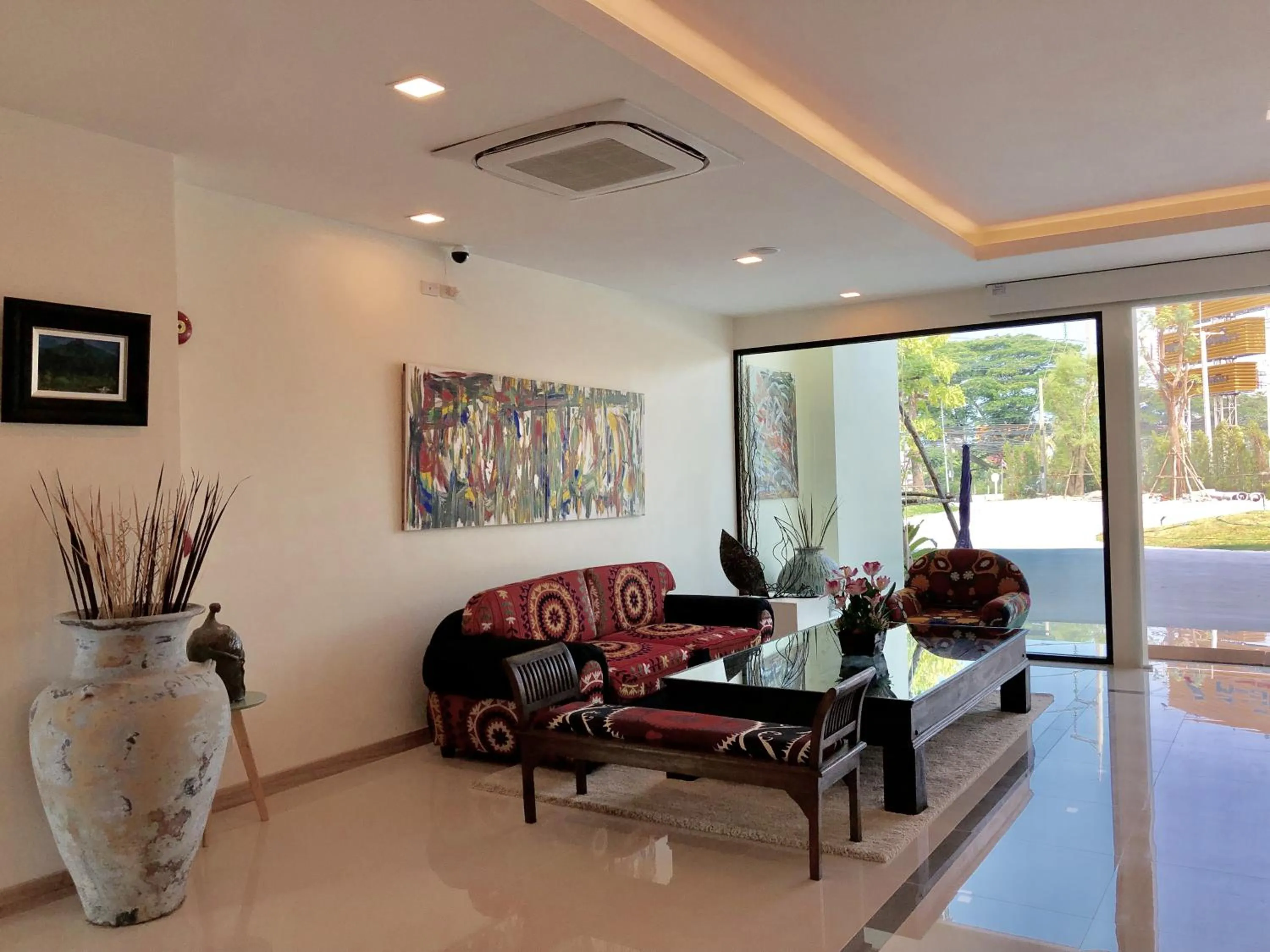 Lobby or reception in Porestva Hotel Sriracha