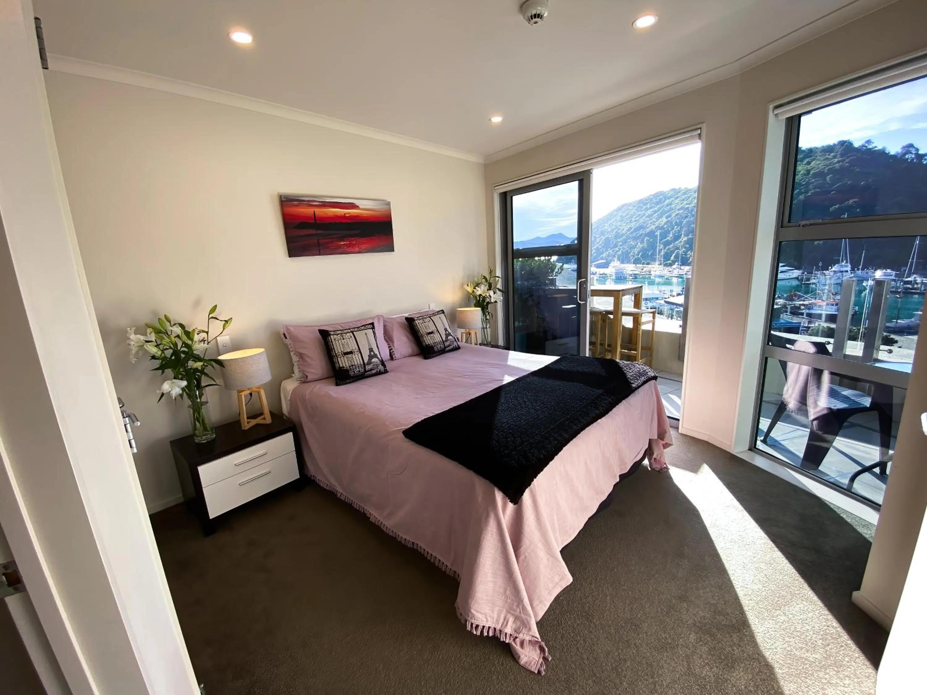 Two Bedroom Apartment on the water