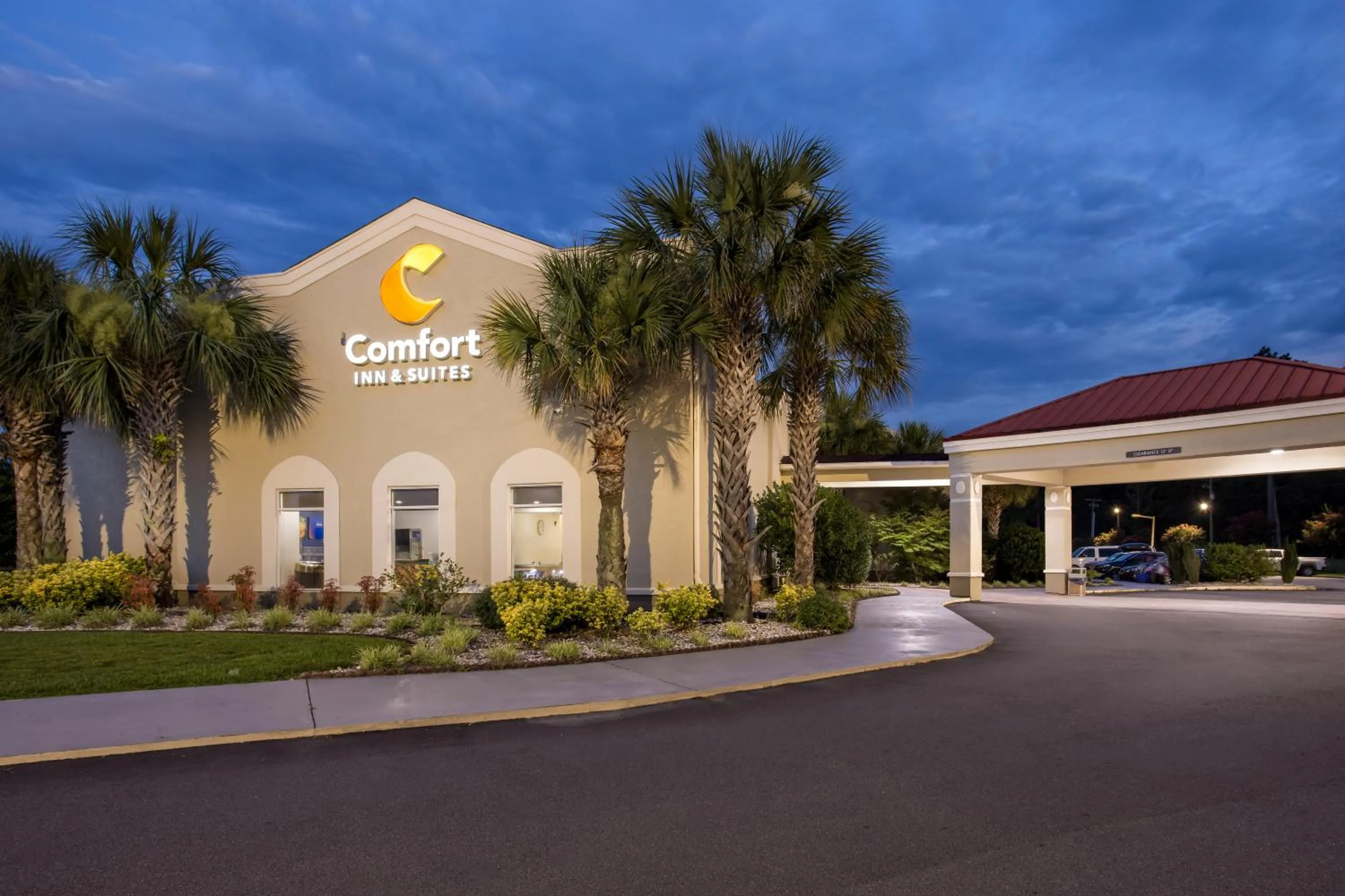 Property building in Comfort Inn & Suites Walterboro I-95