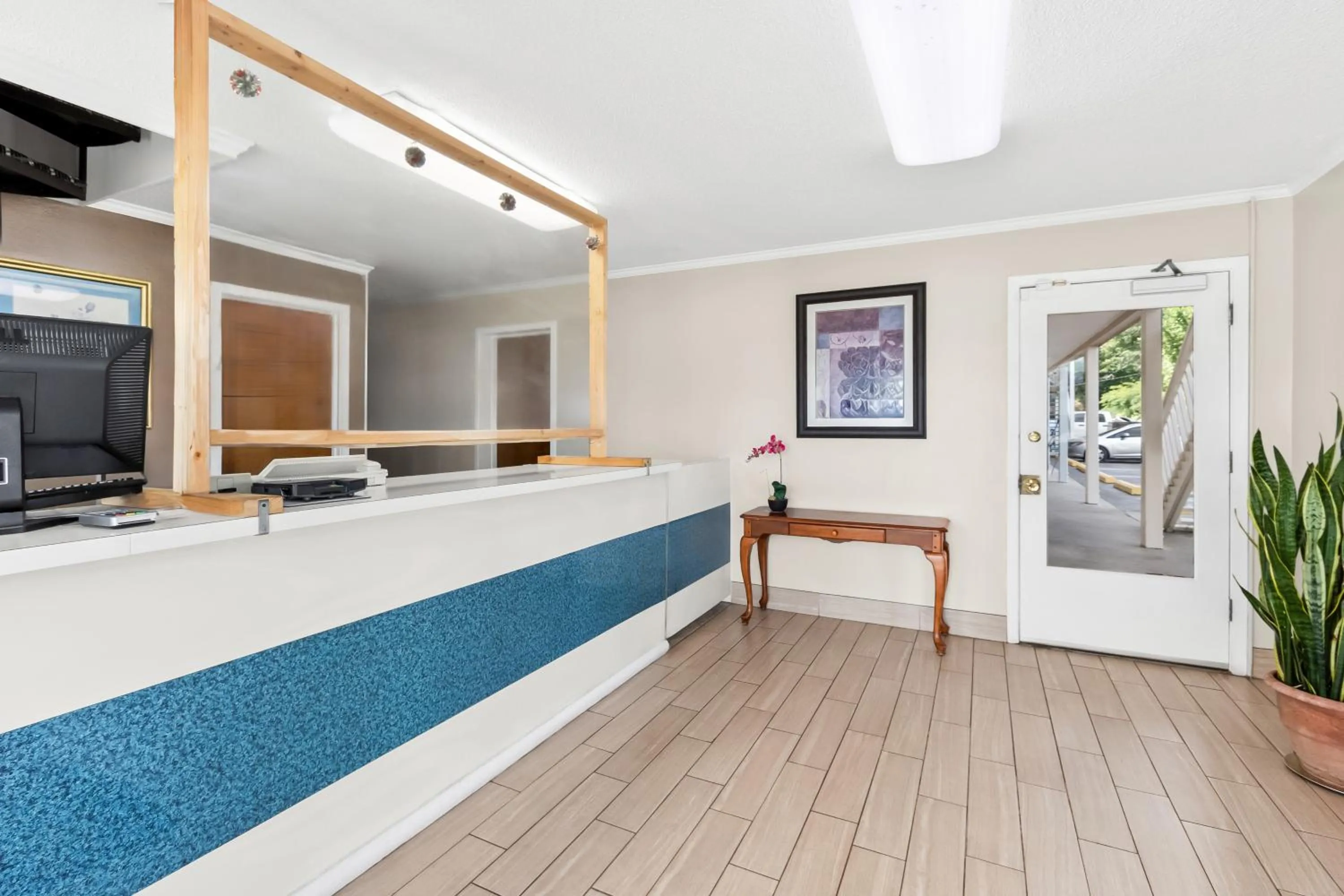 Lobby or reception in Econo Lodge St George