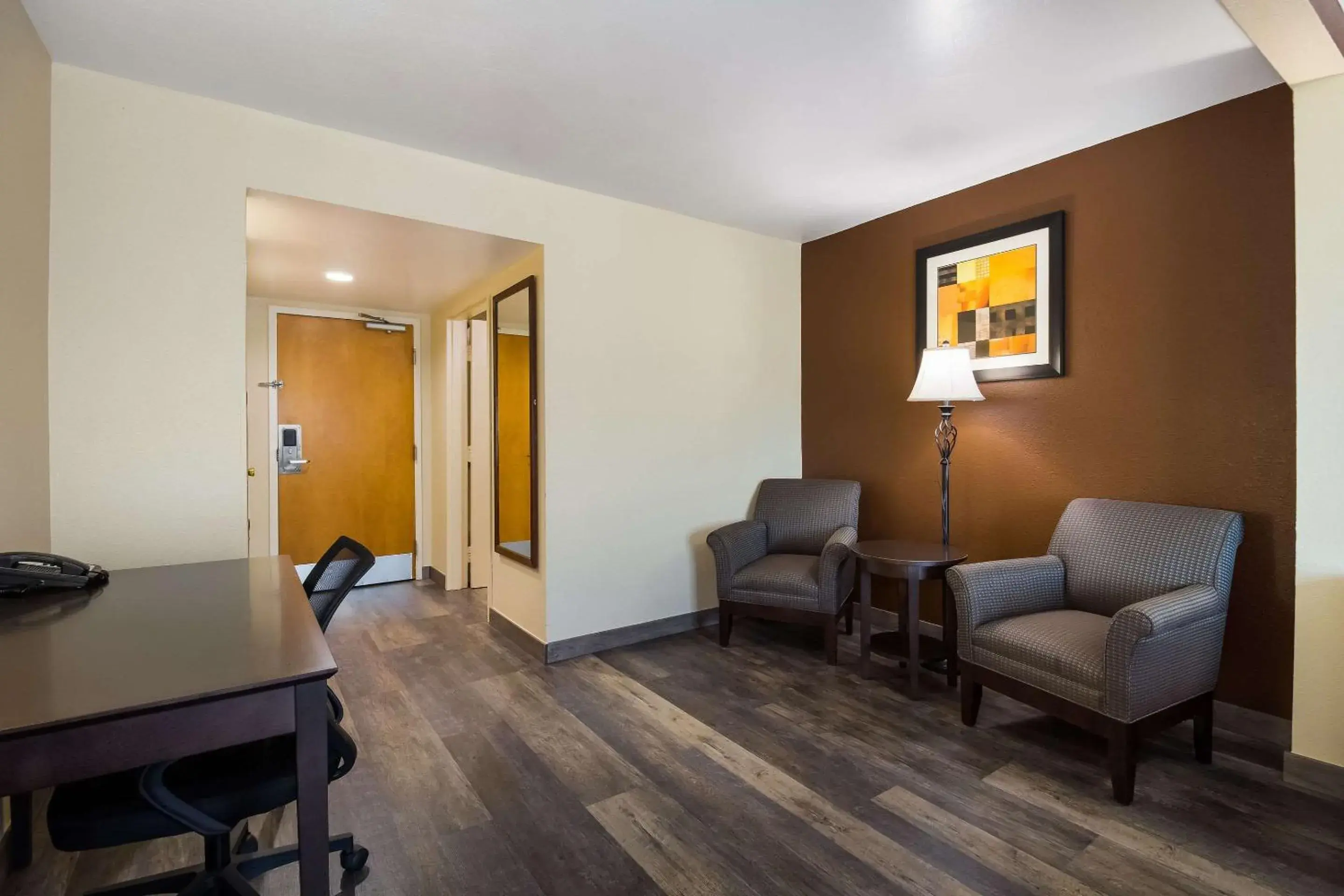 Bedroom in Quality Inn & Suites North Myrtle Beach Bedroom in Quality Inn & Suites North Myrtle Beach