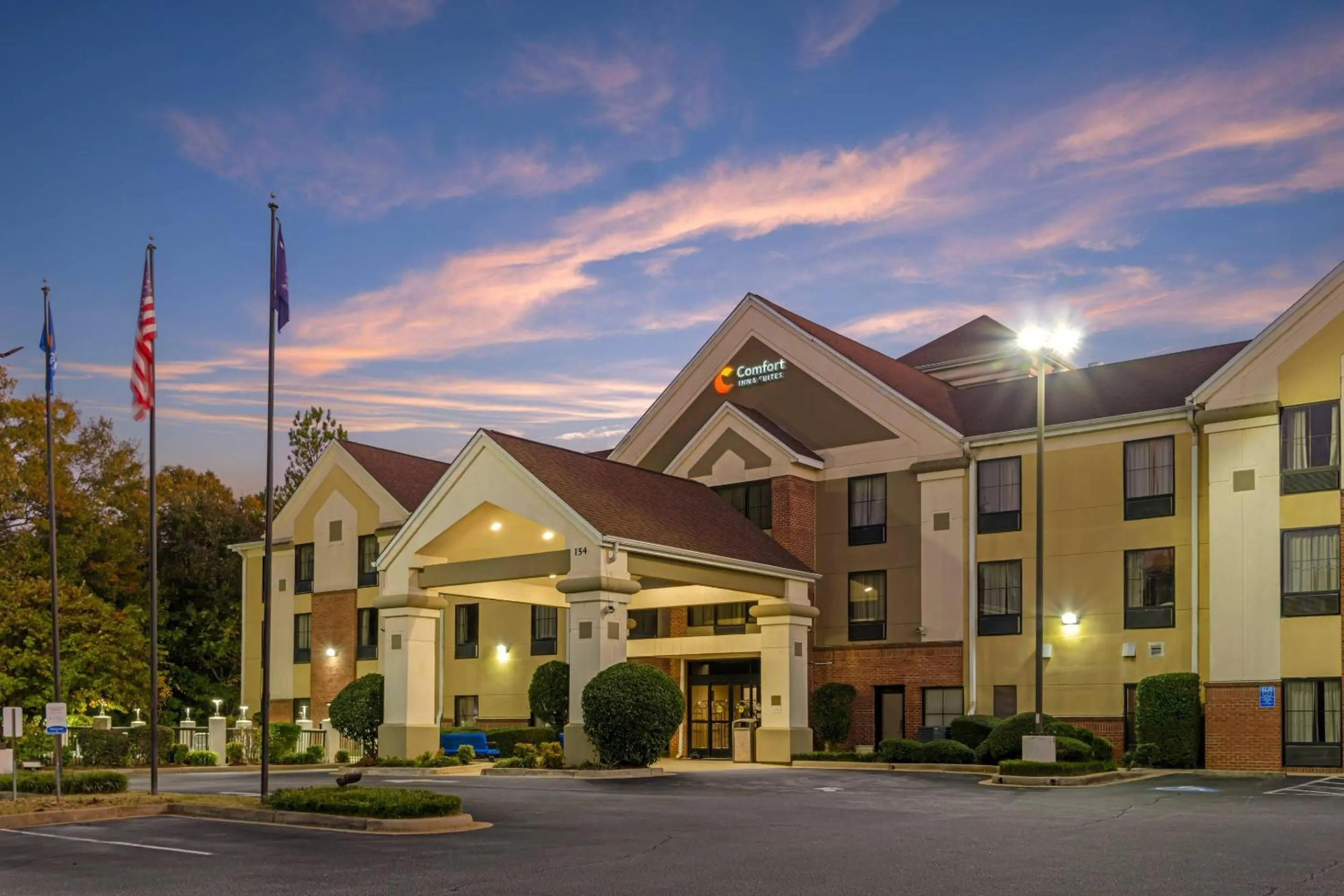 Property building in Comfort Inn & Suites Spartanburg North