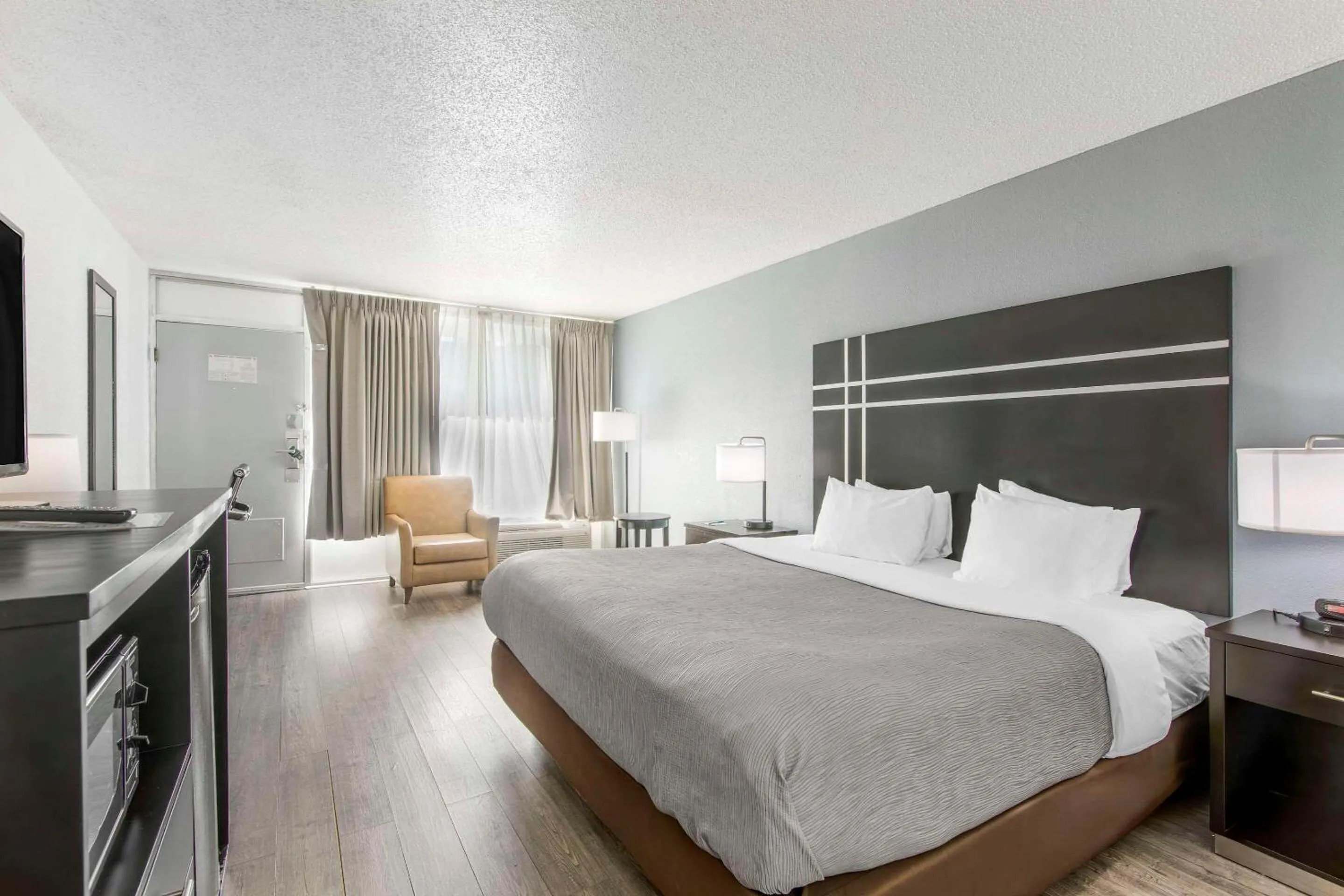 Bedroom, Bed in Quality Inn & Suites Hardeeville - Savannah North