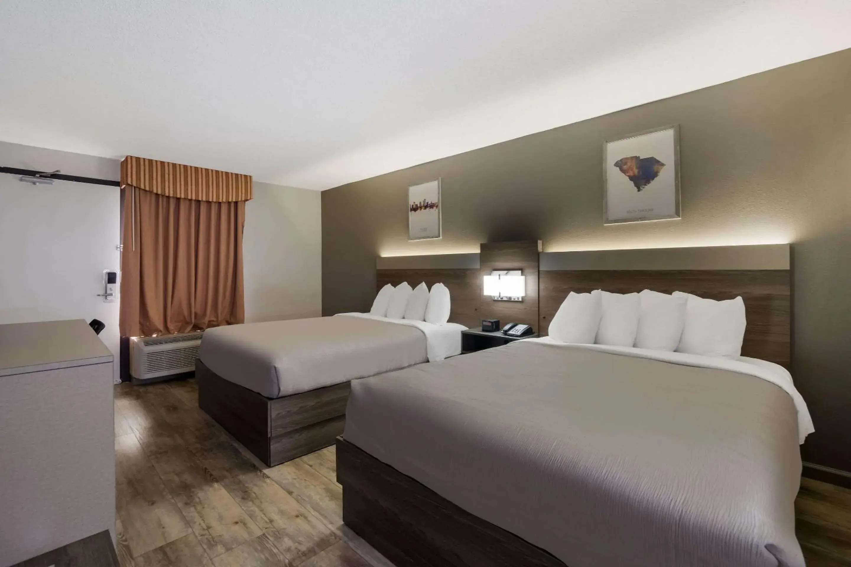 Bedroom, Bed in Quality Inn Fort Jackson Bedroom, Bed in Quality Inn Fort Jackson