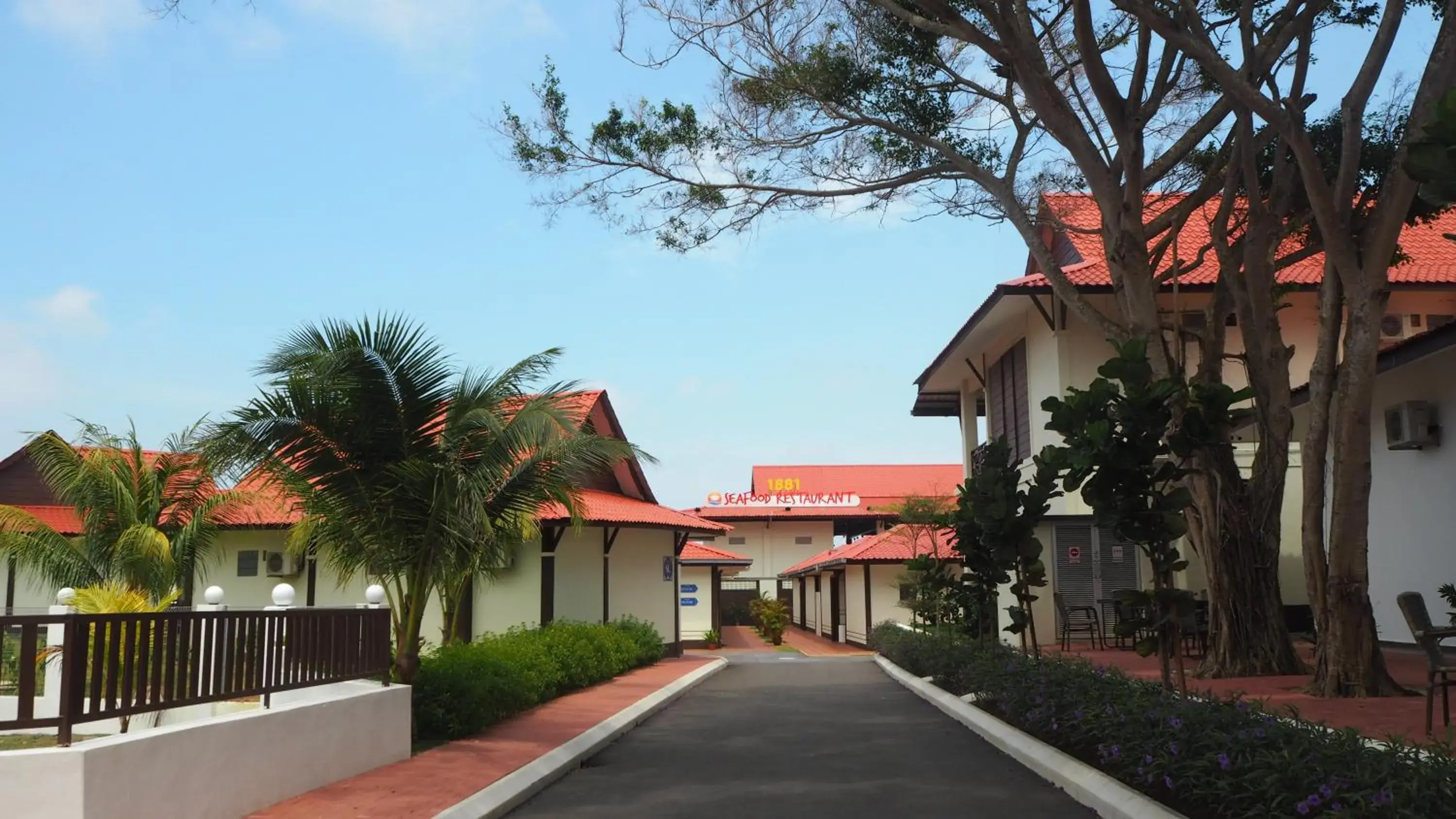 Lotus Seaview Beach Resort, Pengerang Lotus Seaview Beach Resort, Pengerang