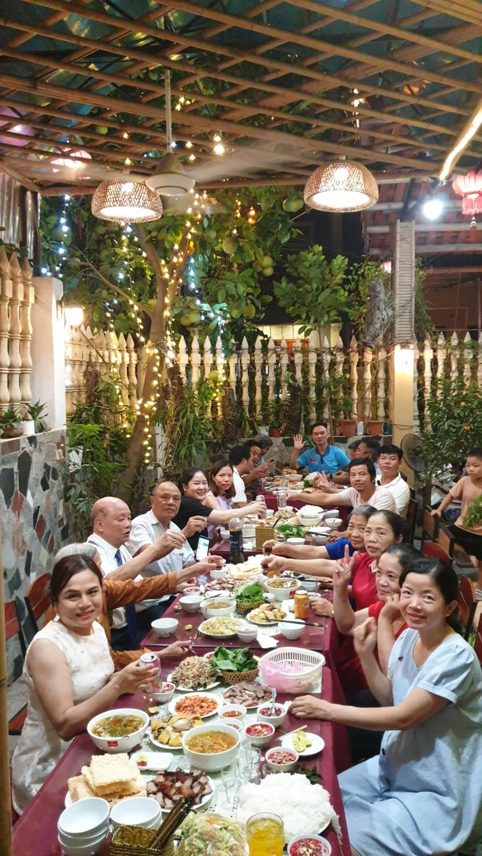 Restaurant/places to eat in Mai Place Homestay