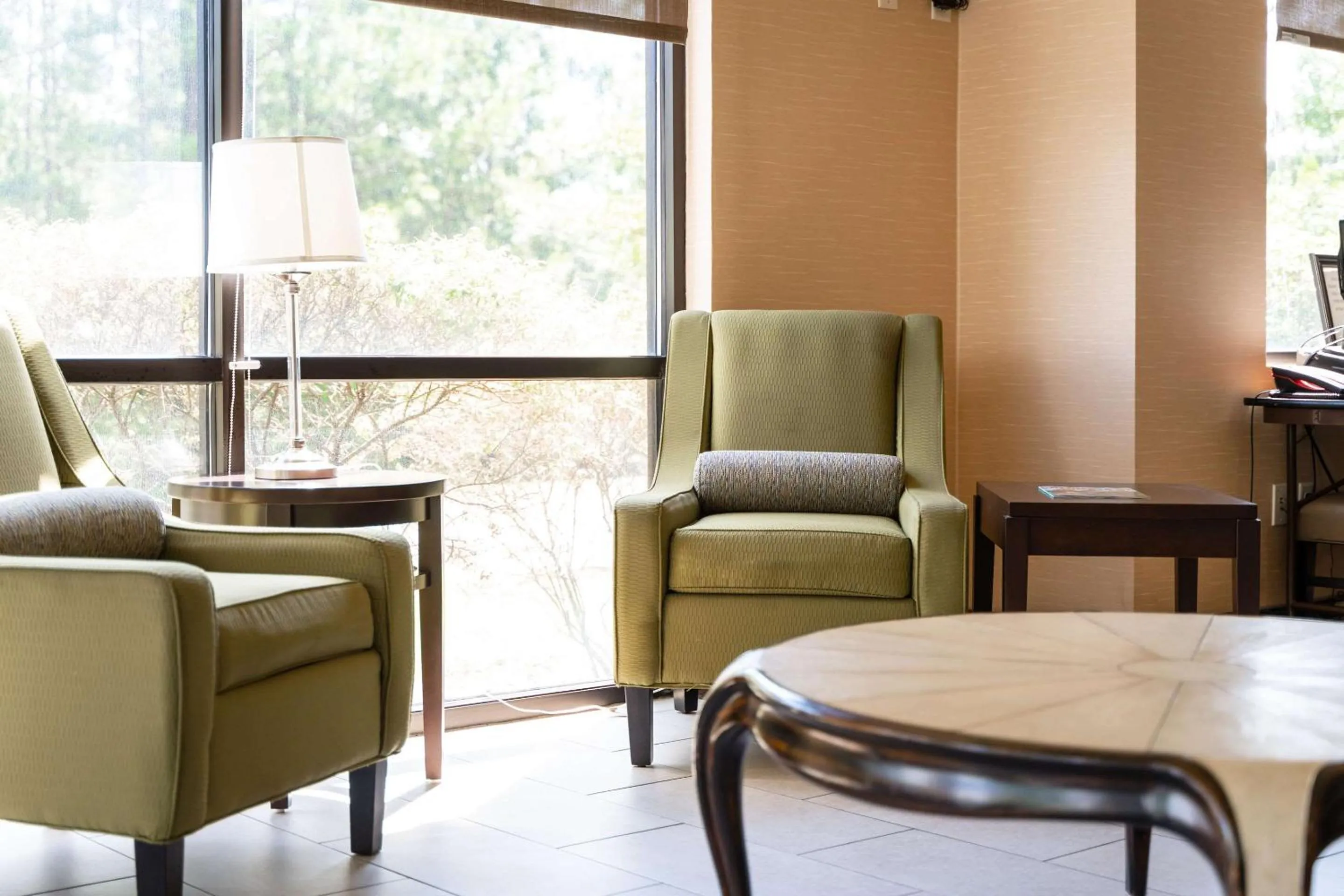 Lobby or reception in Comfort Suites Columbia Northeast - Fort Jackson