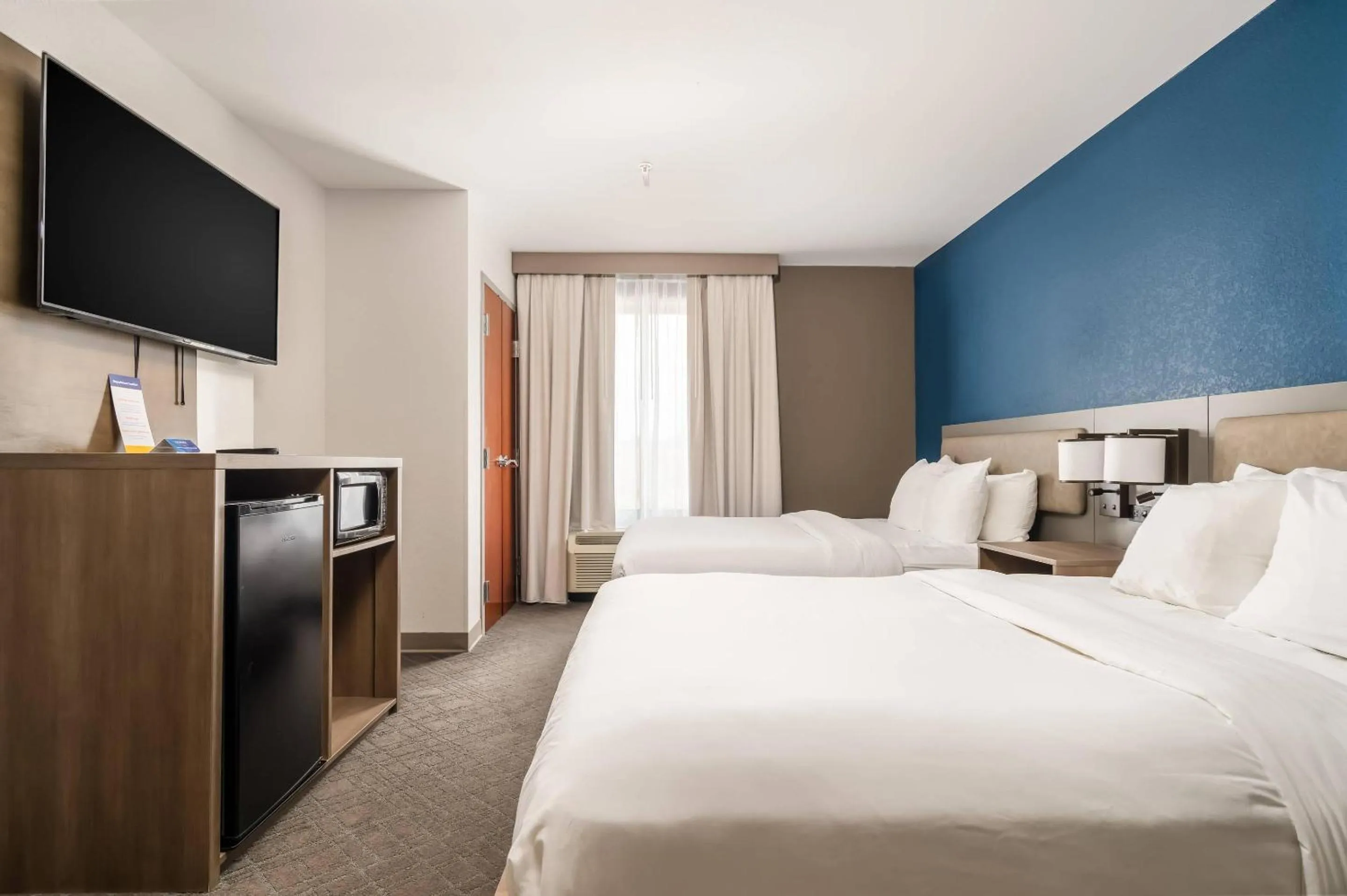 Bedroom, Bed in Comfort Suites Columbia Northeast - Fort Jackson