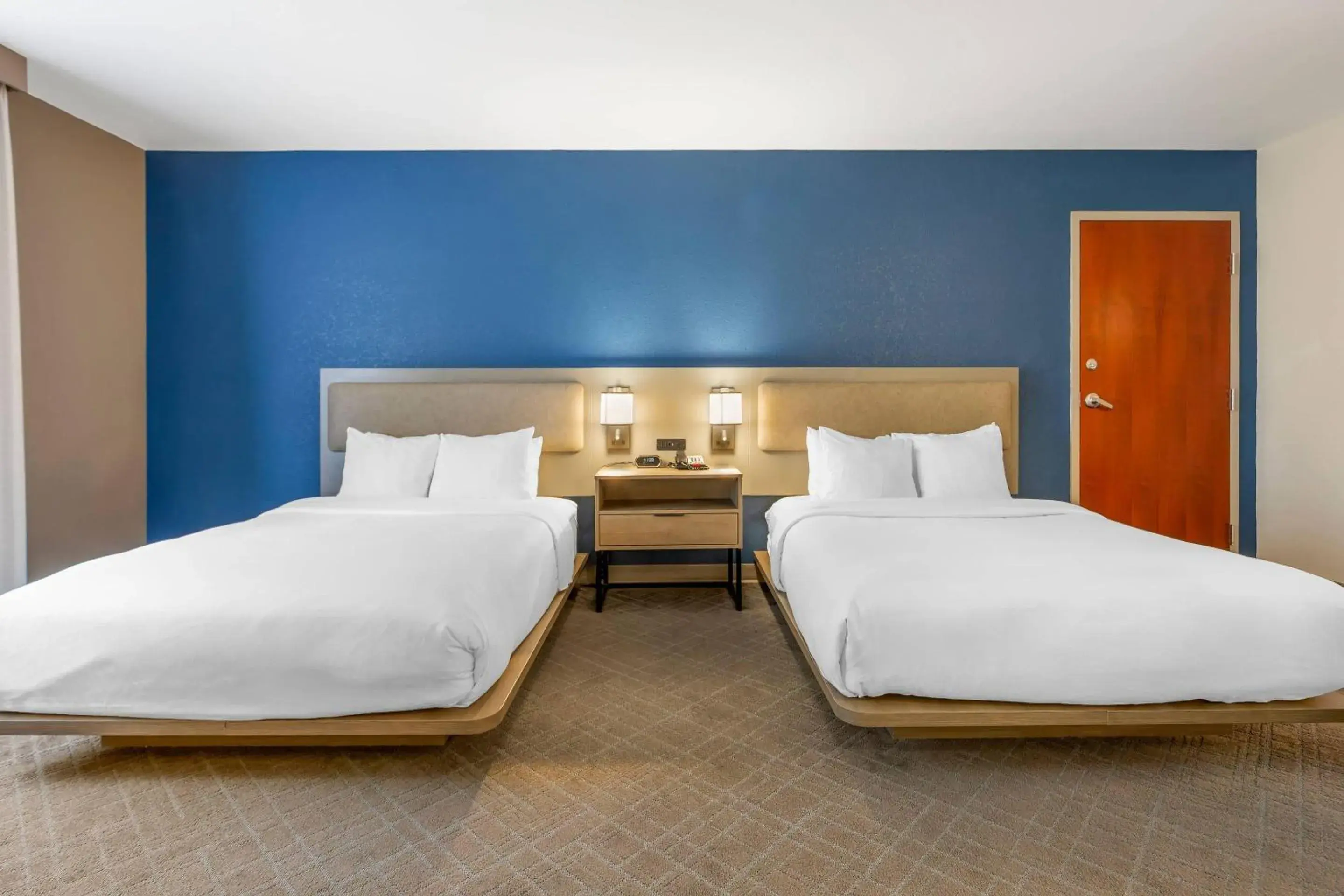 Bedroom, Bed in Comfort Suites Columbia Northeast - Fort Jackson Bedroom, Bed in Comfort Suites Columbia Northeast - Fort Jackson