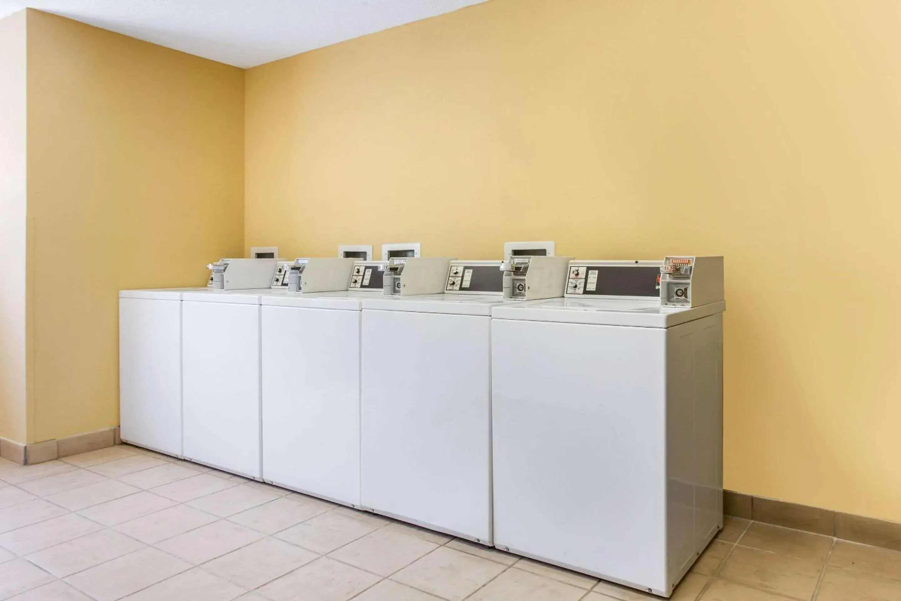 Other in Studio 6 Myrtle Beach, SC Other in Studio 6 Myrtle Beach, SC