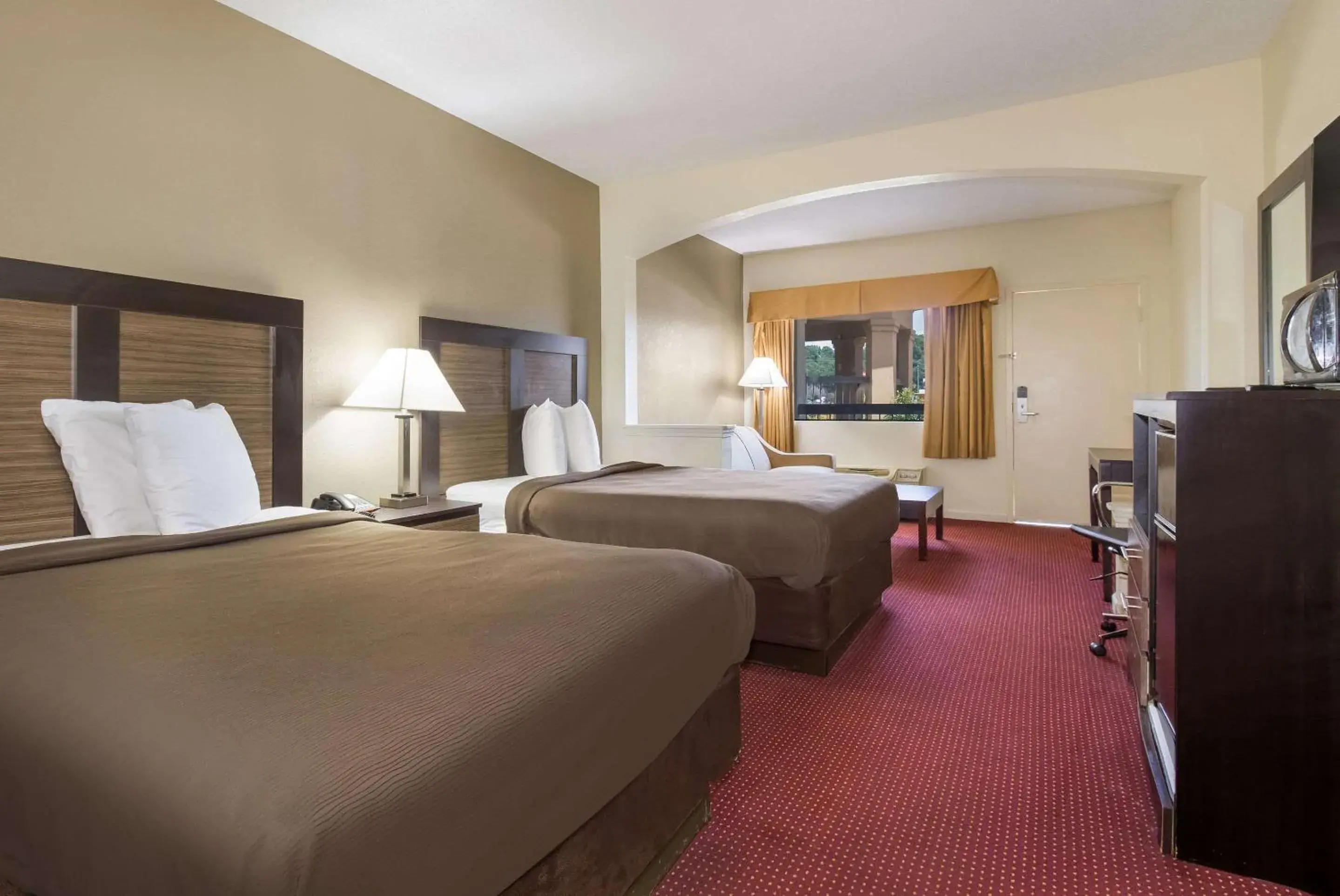 Bedroom, Bed in Suburban Studios Florence I-95 Bedroom, Bed in Suburban Studios Florence I-95