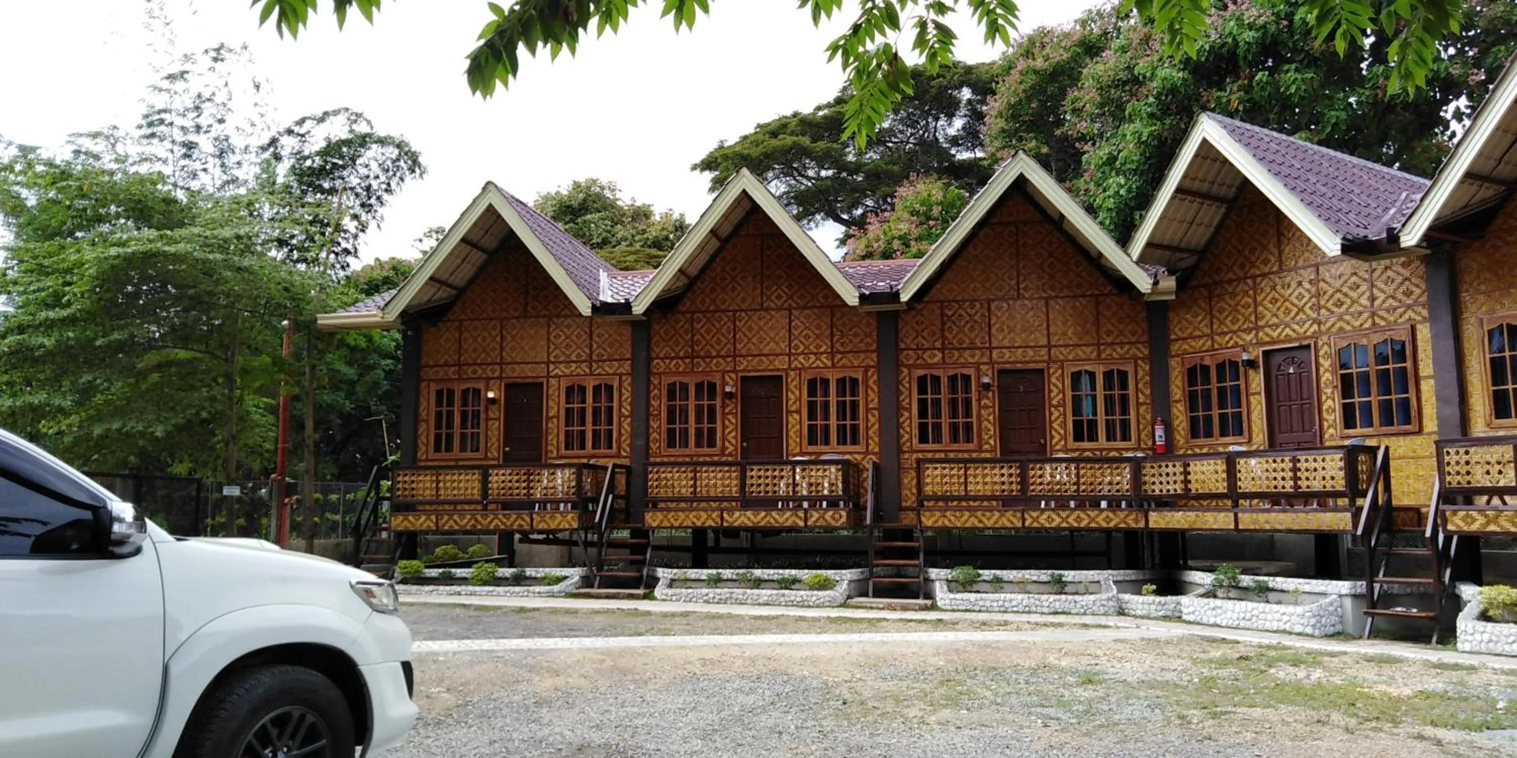 Southside Tourist Inn