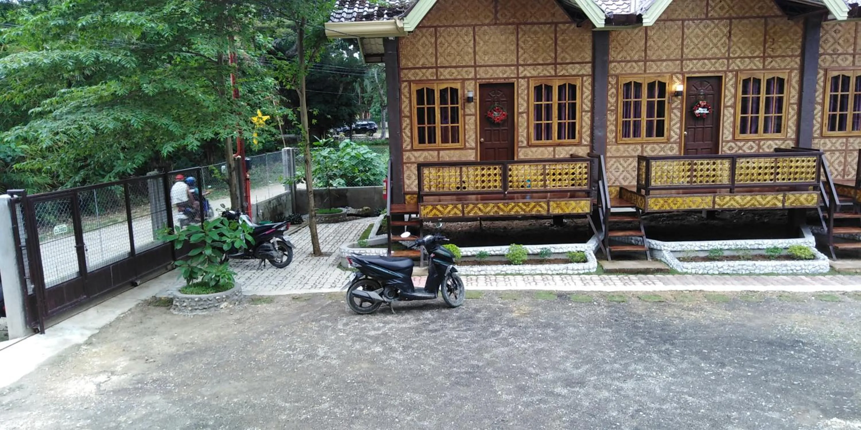 Southside Tourist Inn