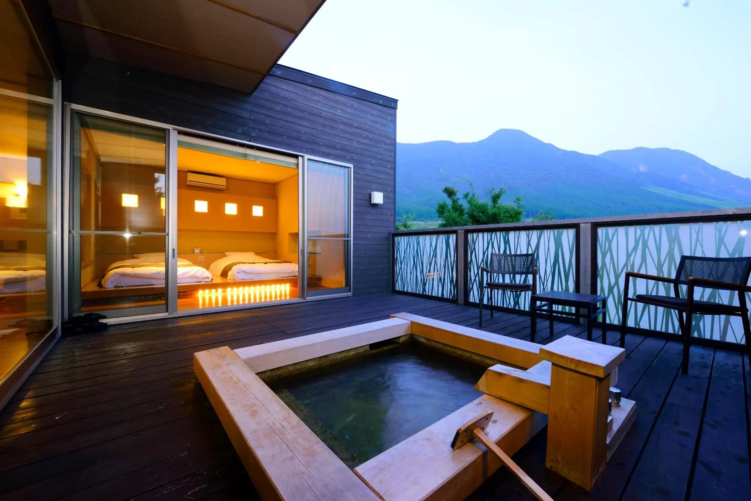 Okuyado Buaiso Okuyado Buaiso