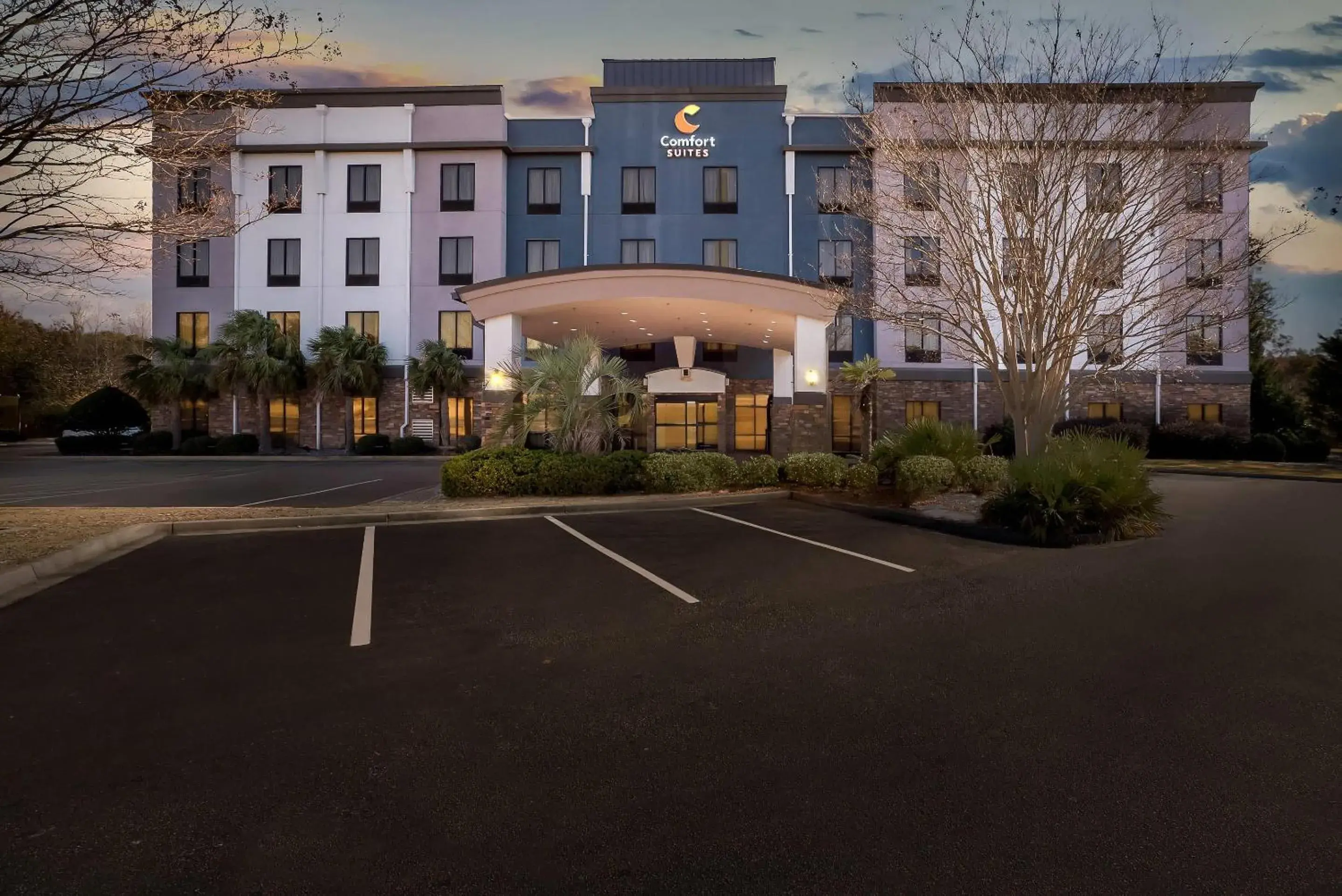 Property building in Comfort Suites Simpsonville - Greenville Property building in Comfort Suites Simpsonville - Greenville