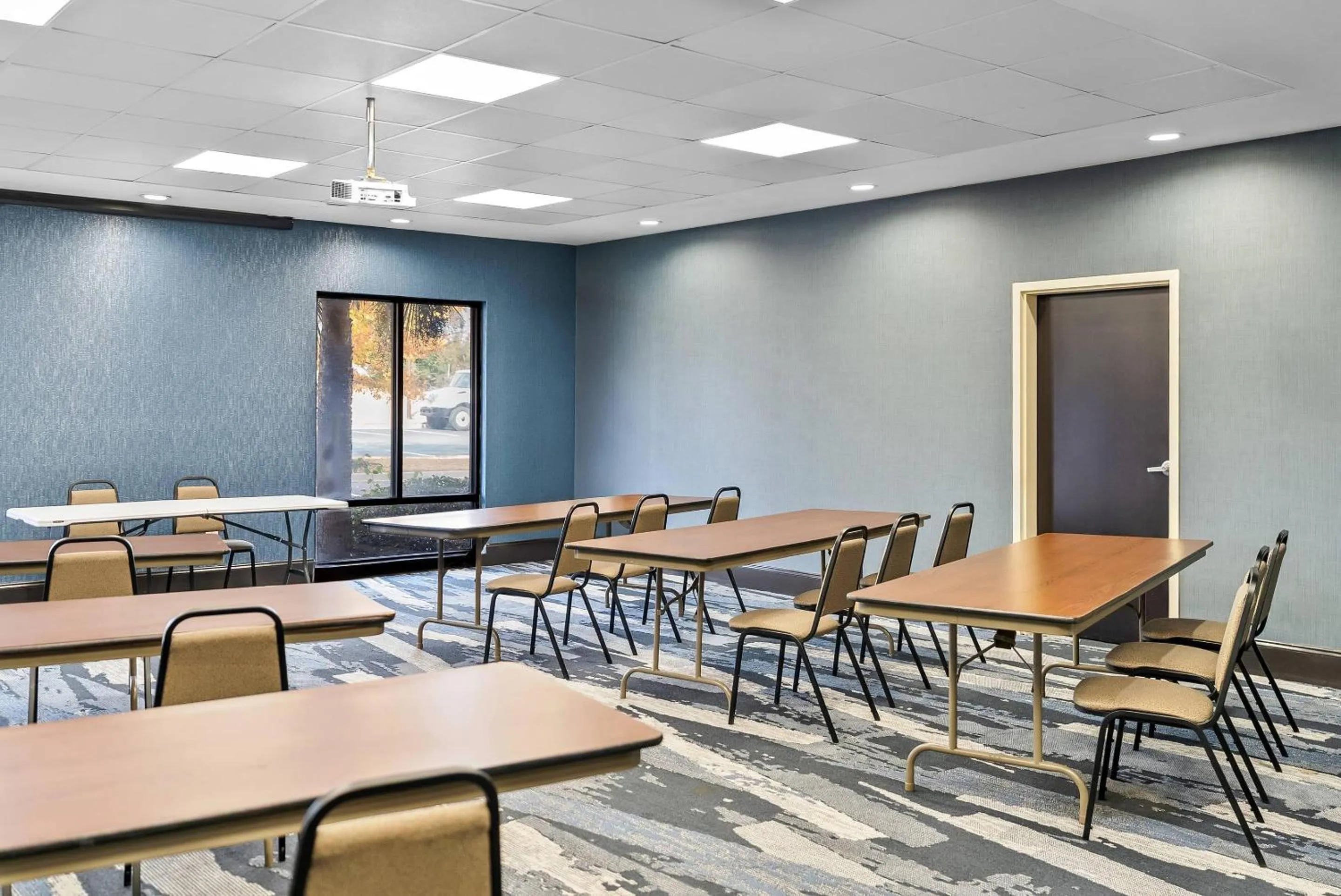 Meeting/conference room in Comfort Suites Simpsonville - Greenville