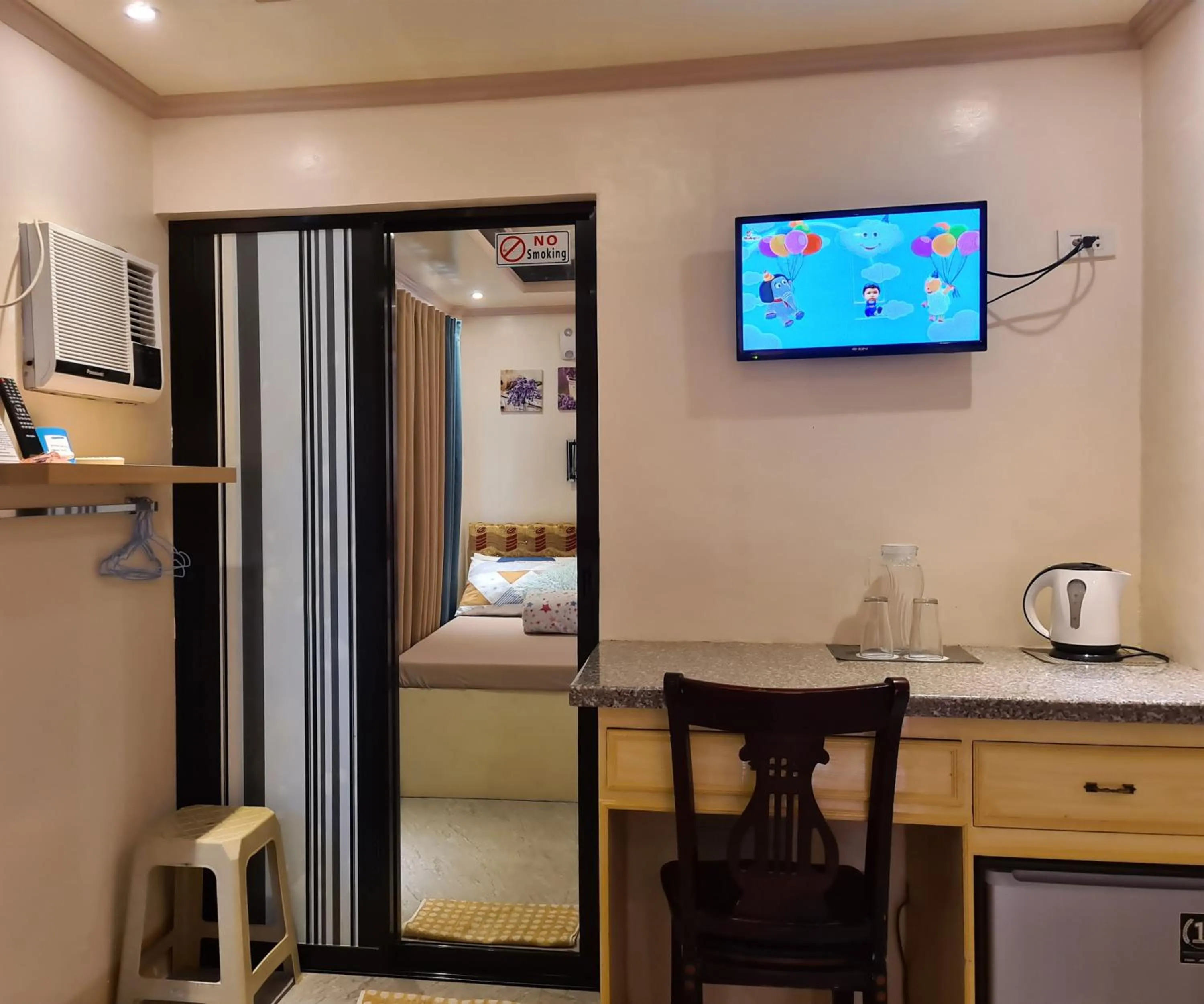 TV and multimedia, Bed in Palompon Sugar's Inn