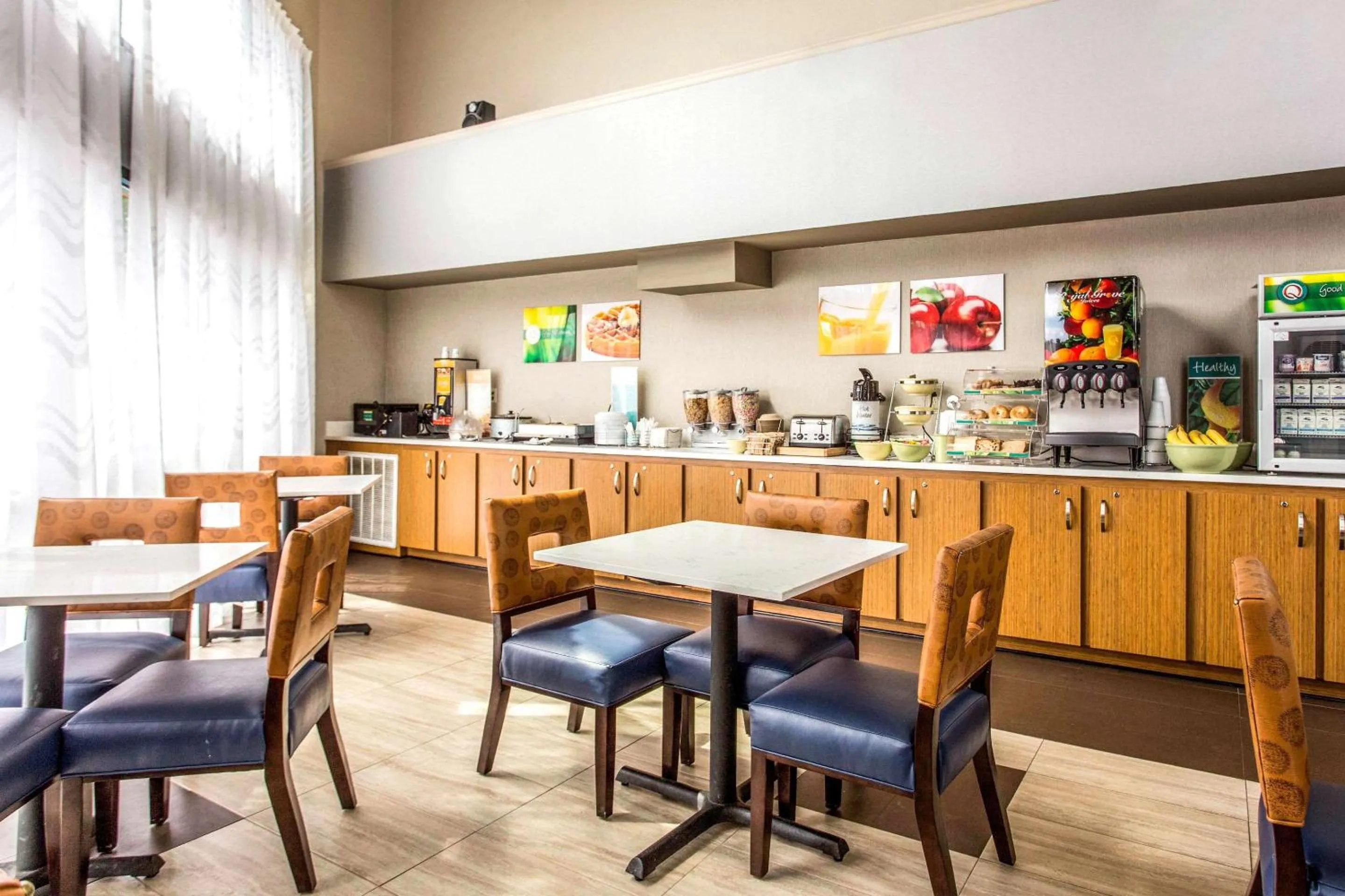 Restaurant/places to eat in Quality Inn Fort Mill near Carowinds Blvd