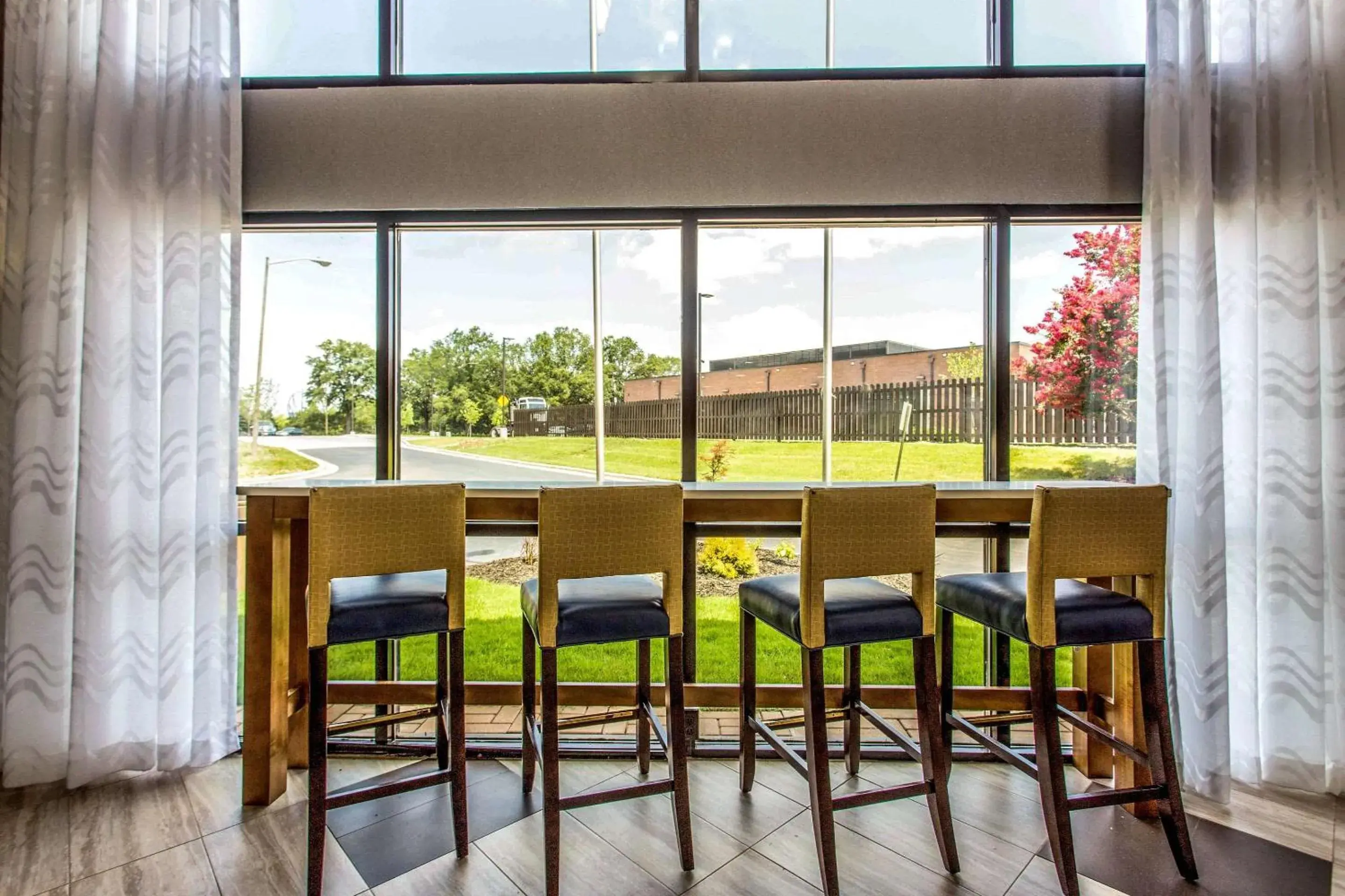 Restaurant/places to eat in Quality Inn Fort Mill near Carowinds Blvd Restaurant/places to eat in Quality Inn Fort Mill near Carowinds Blvd