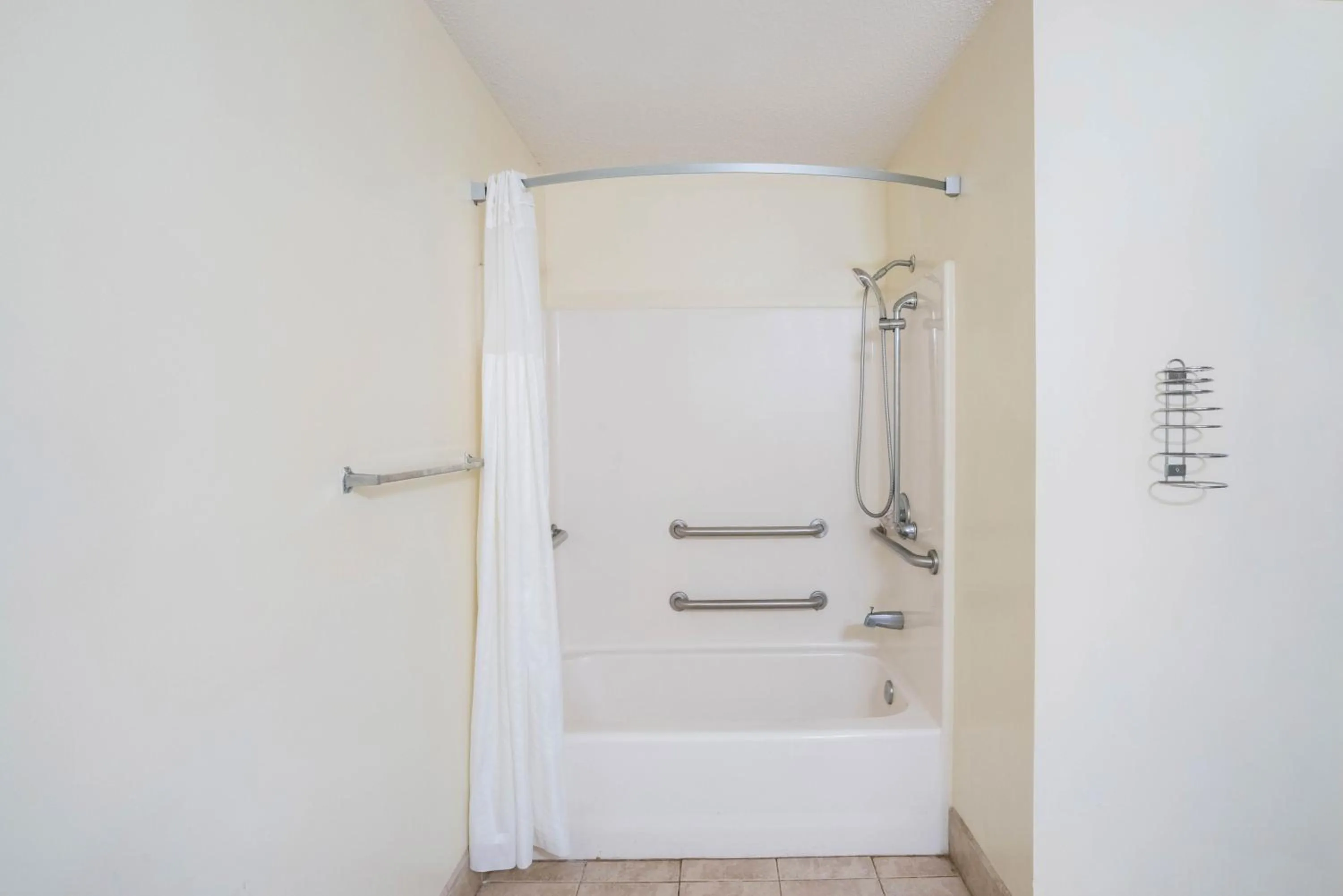 Travelodge by Wyndham Santee