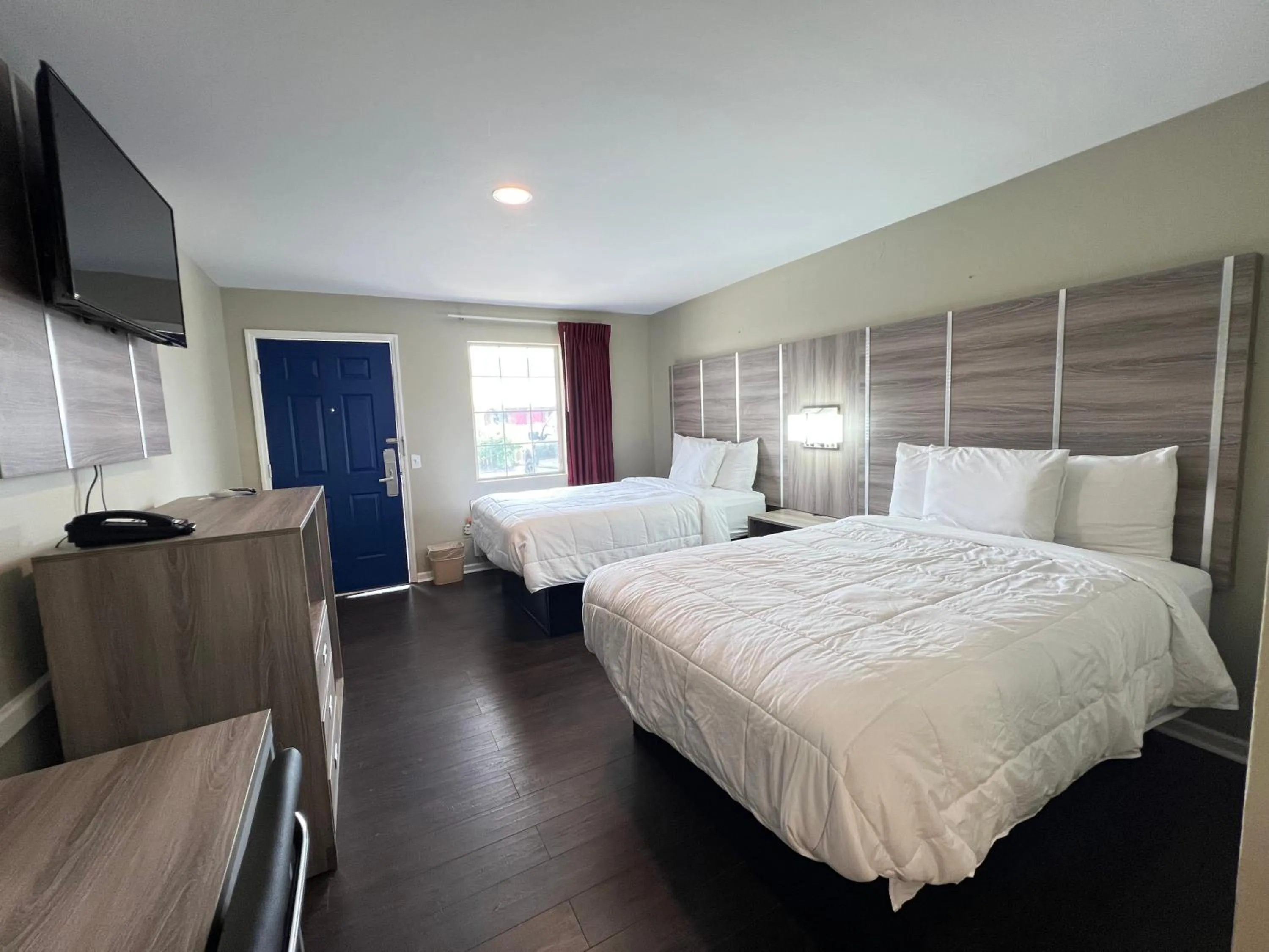 Bed in Travelodge by Wyndham Santee