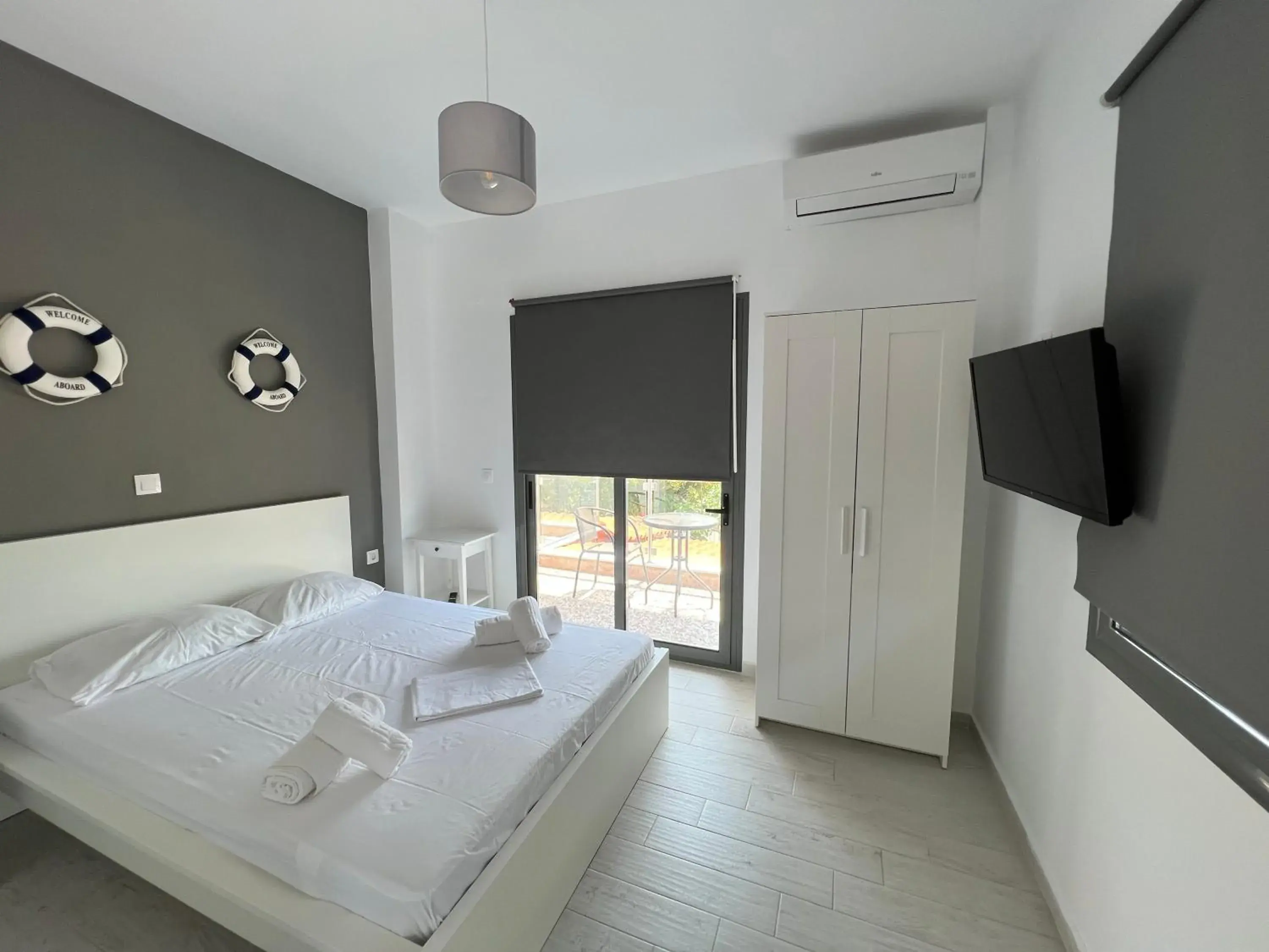 Apartment with Sea View in La Casa Al Mare Apartment with Sea View in La Casa Al Mare