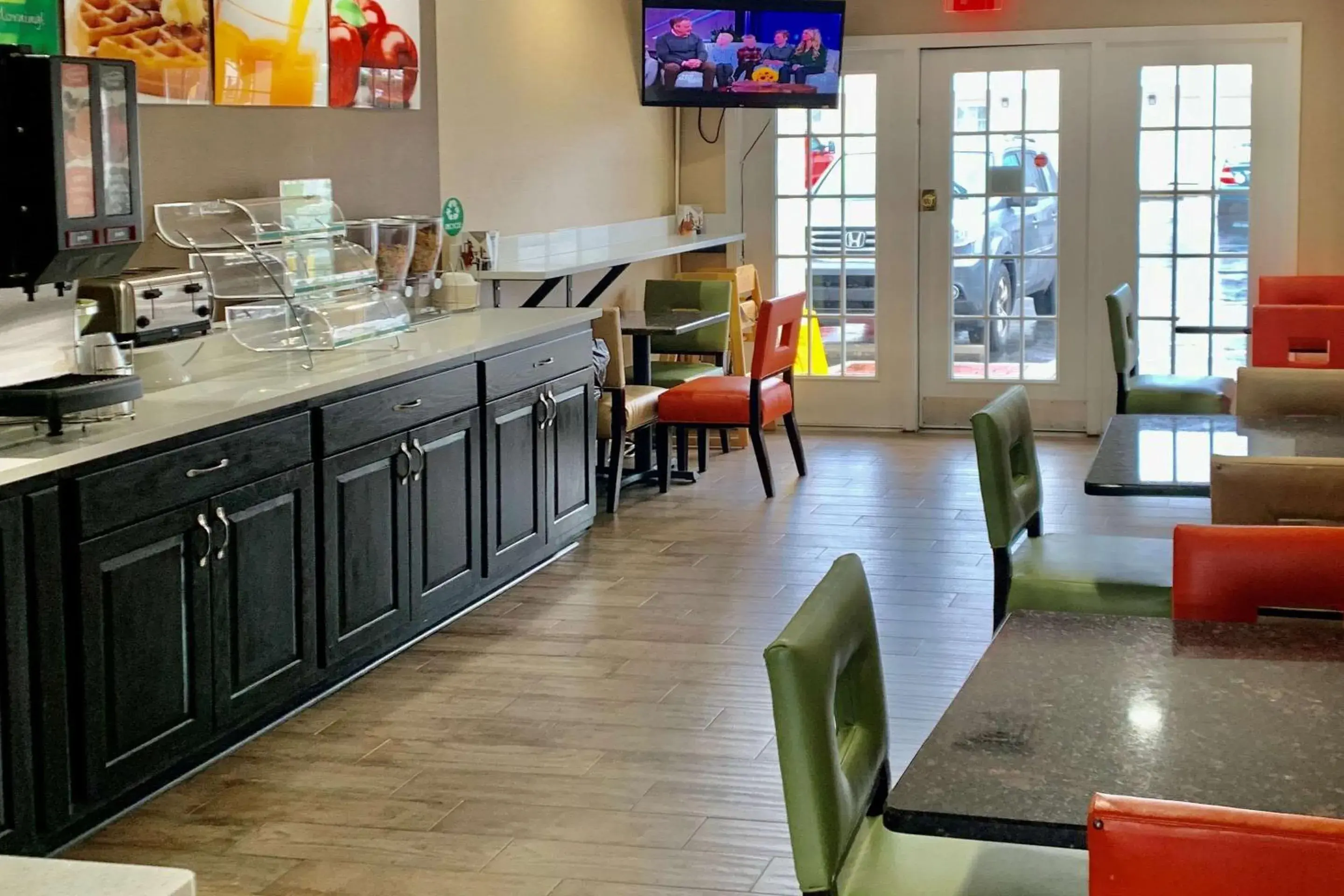 Breakfast in Quality Inn Seneca Clemson Area U S 123 Breakfast in Quality Inn Seneca Clemson Area U S 123