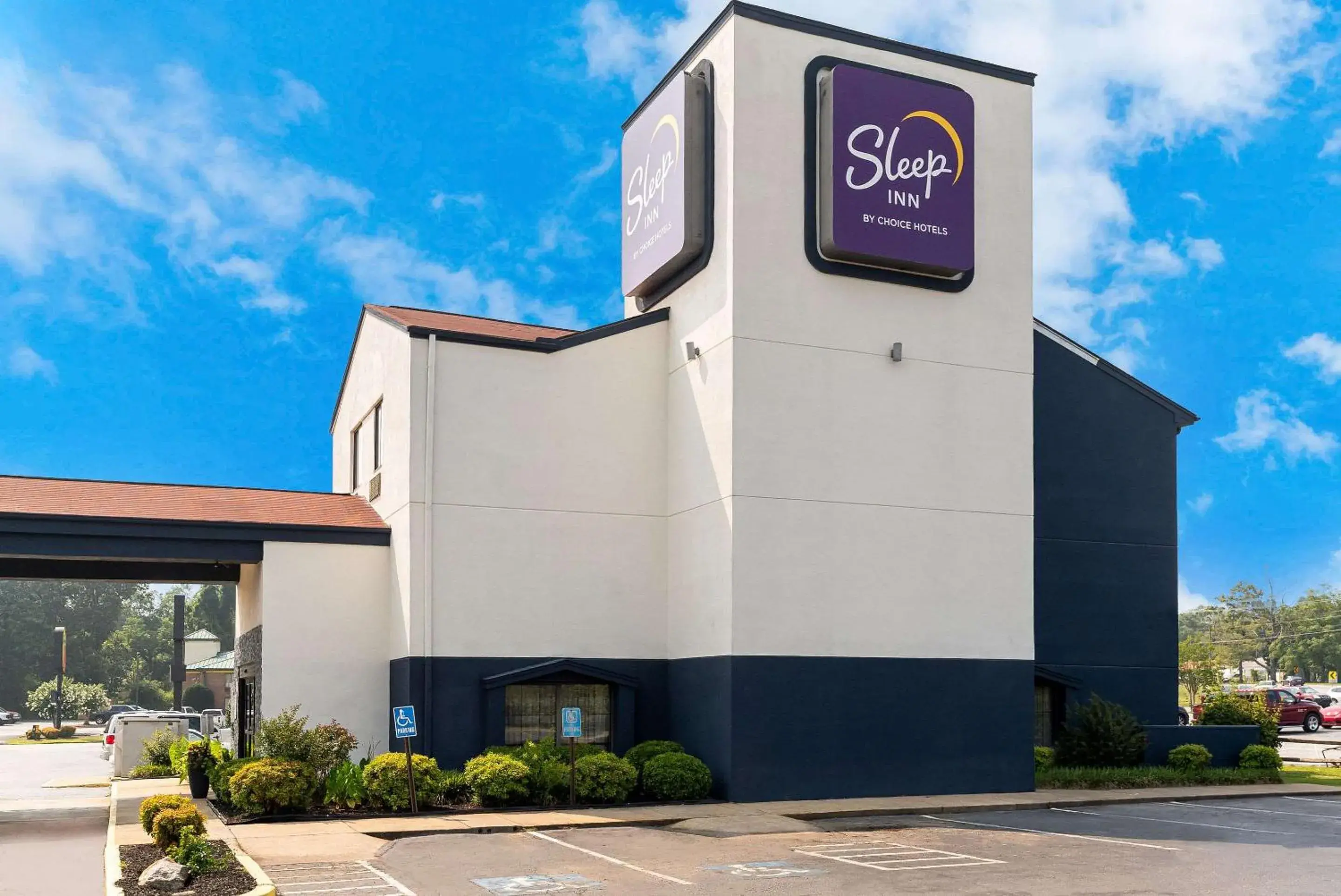 Property building in Sleep Inn Property building in Sleep Inn