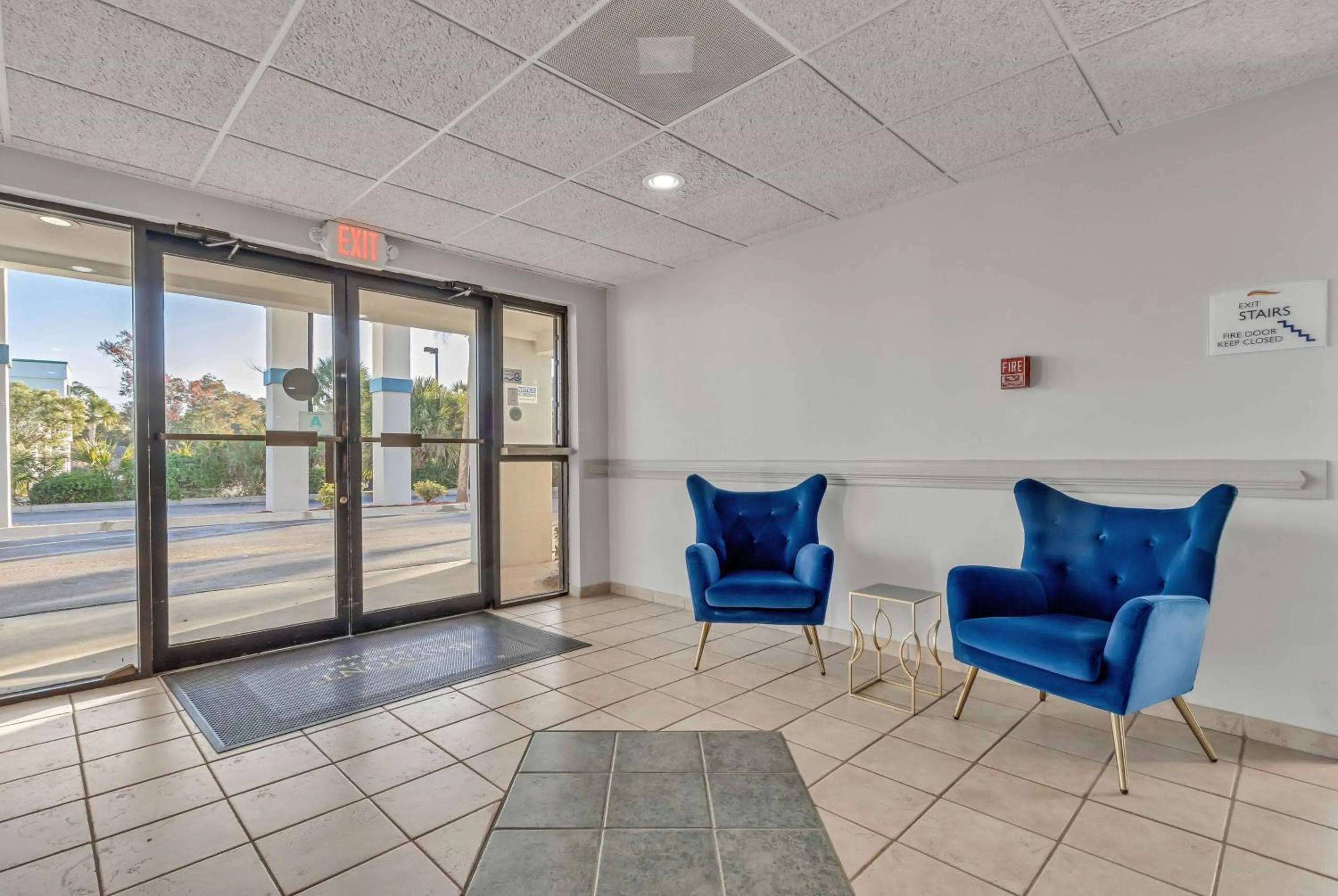 Lobby or reception in Baymont by Wyndham North Myrtle Beach