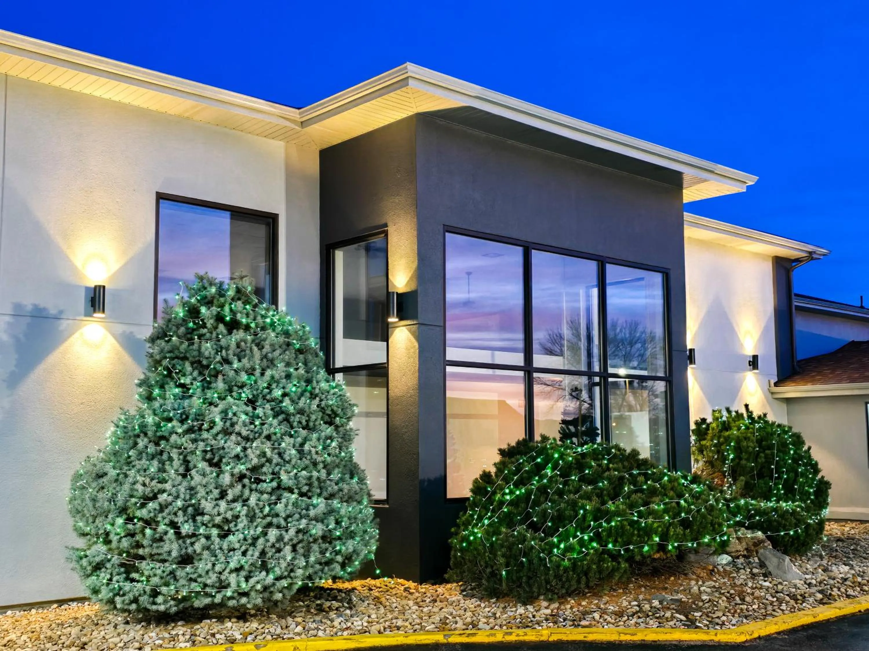 Property building in Travelodge by Wyndham Rapid City - Black Hills