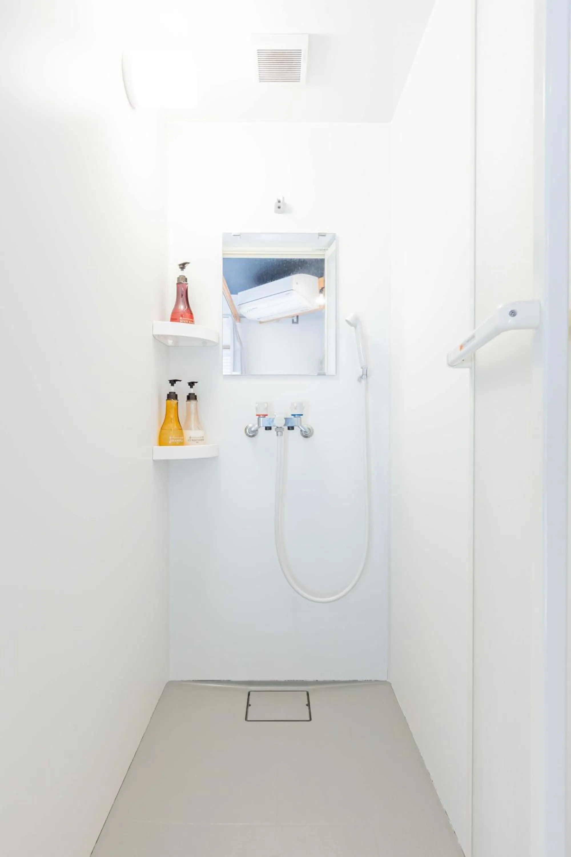 Shower in The temple - Houjuji -