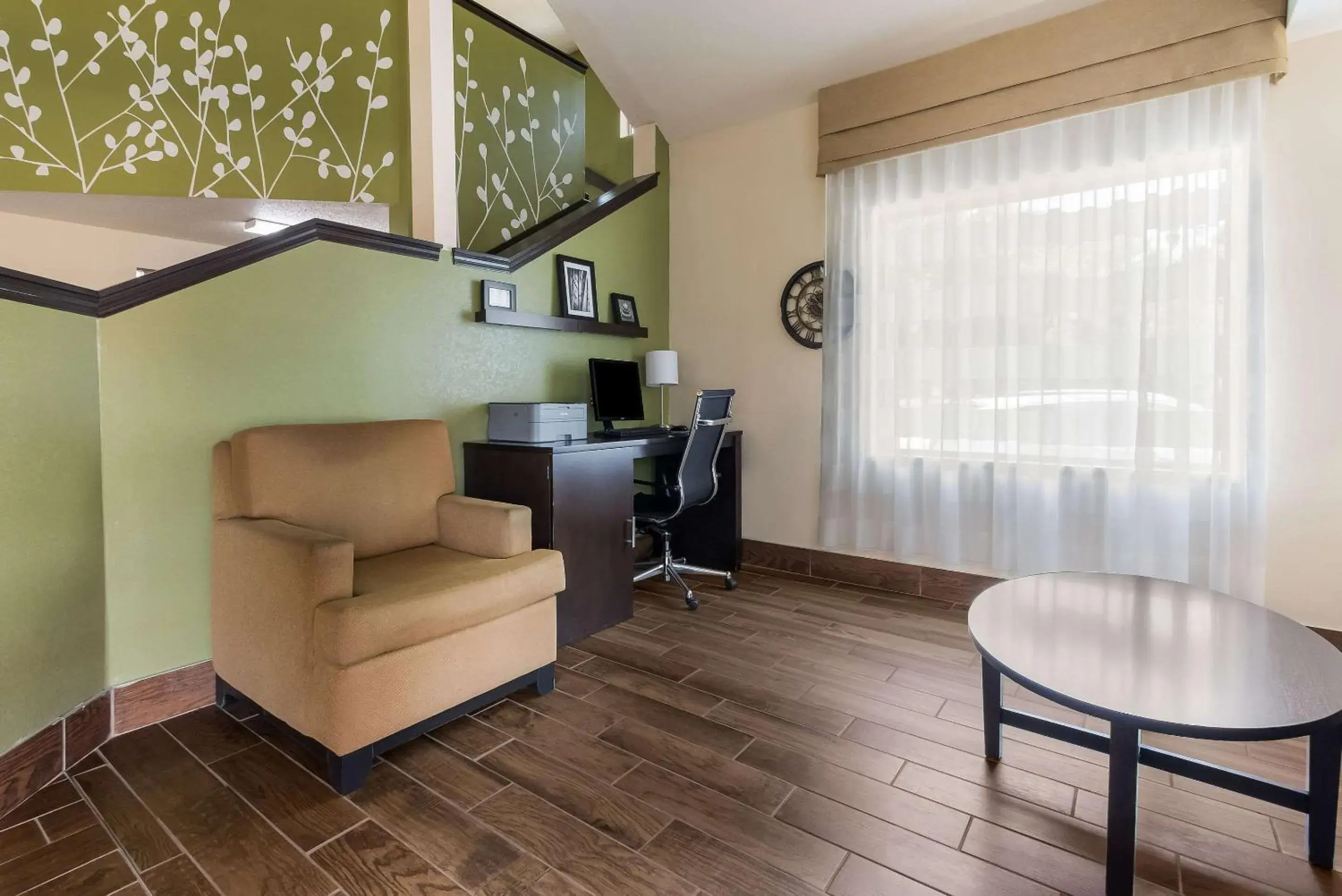 Lobby or reception, Seating Area in Sleep Inn Airport Sioux Falls