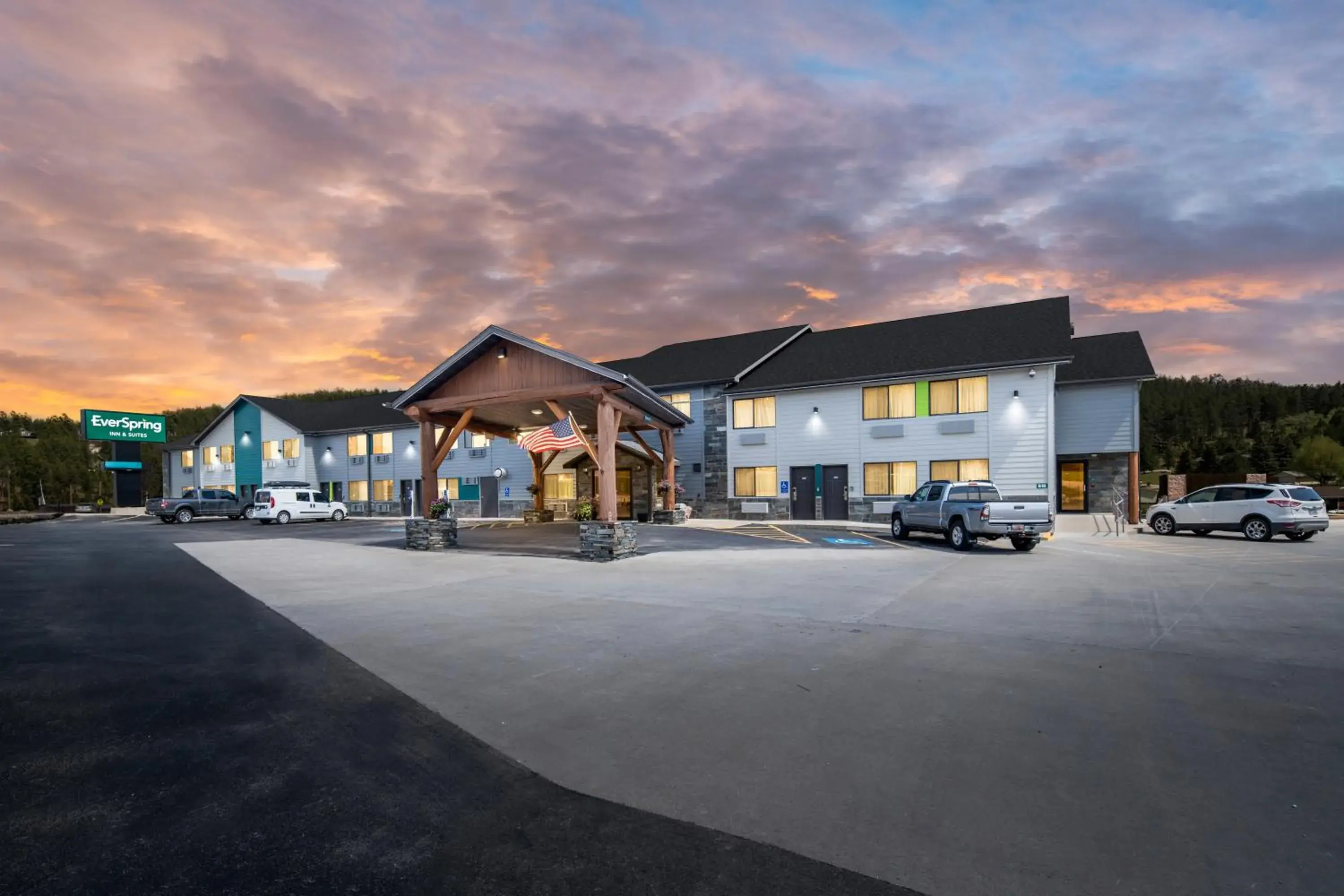 EverSpring Inn & Suites EverSpring Inn & Suites