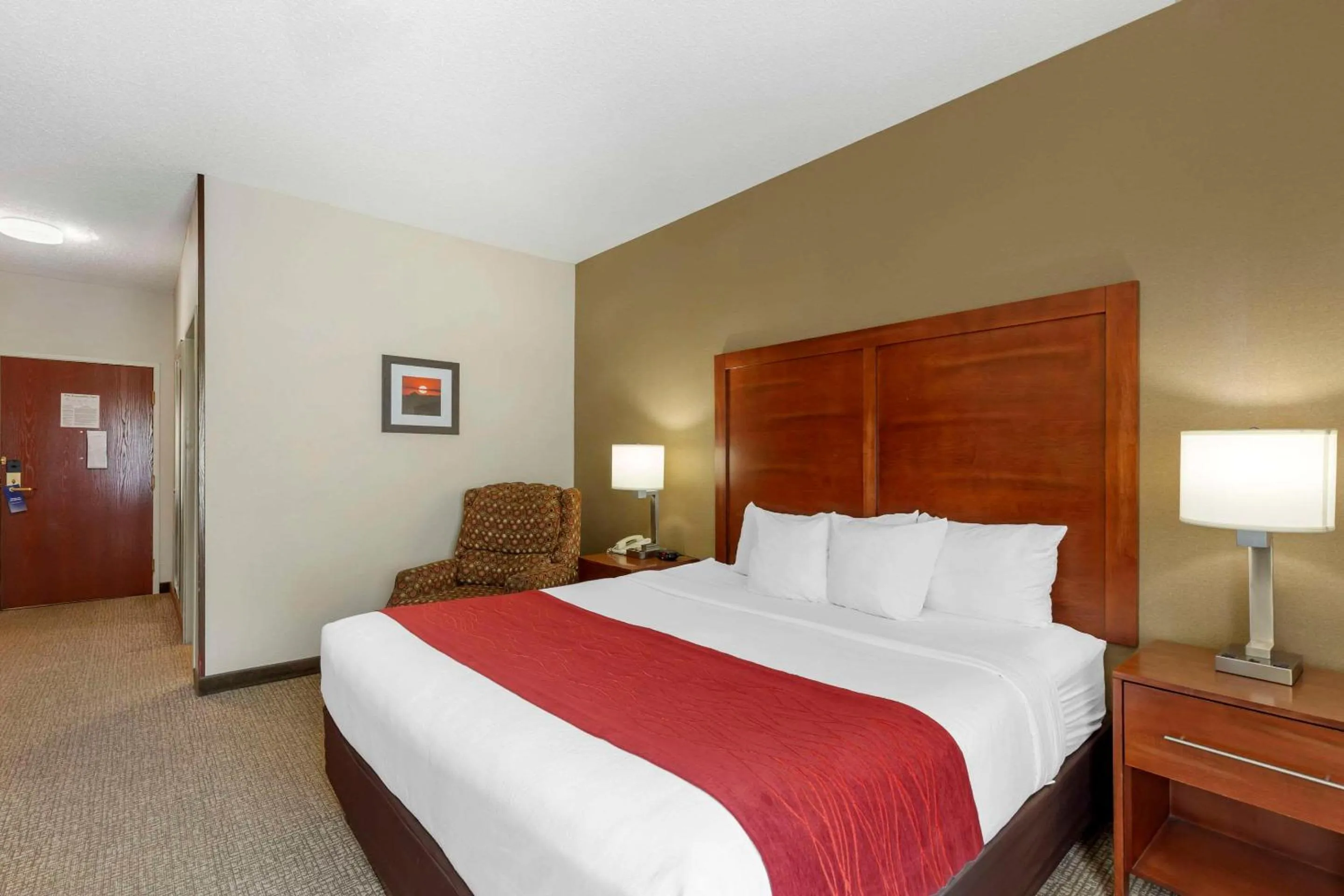 Bedroom, Bed in Comfort Inn & Suites