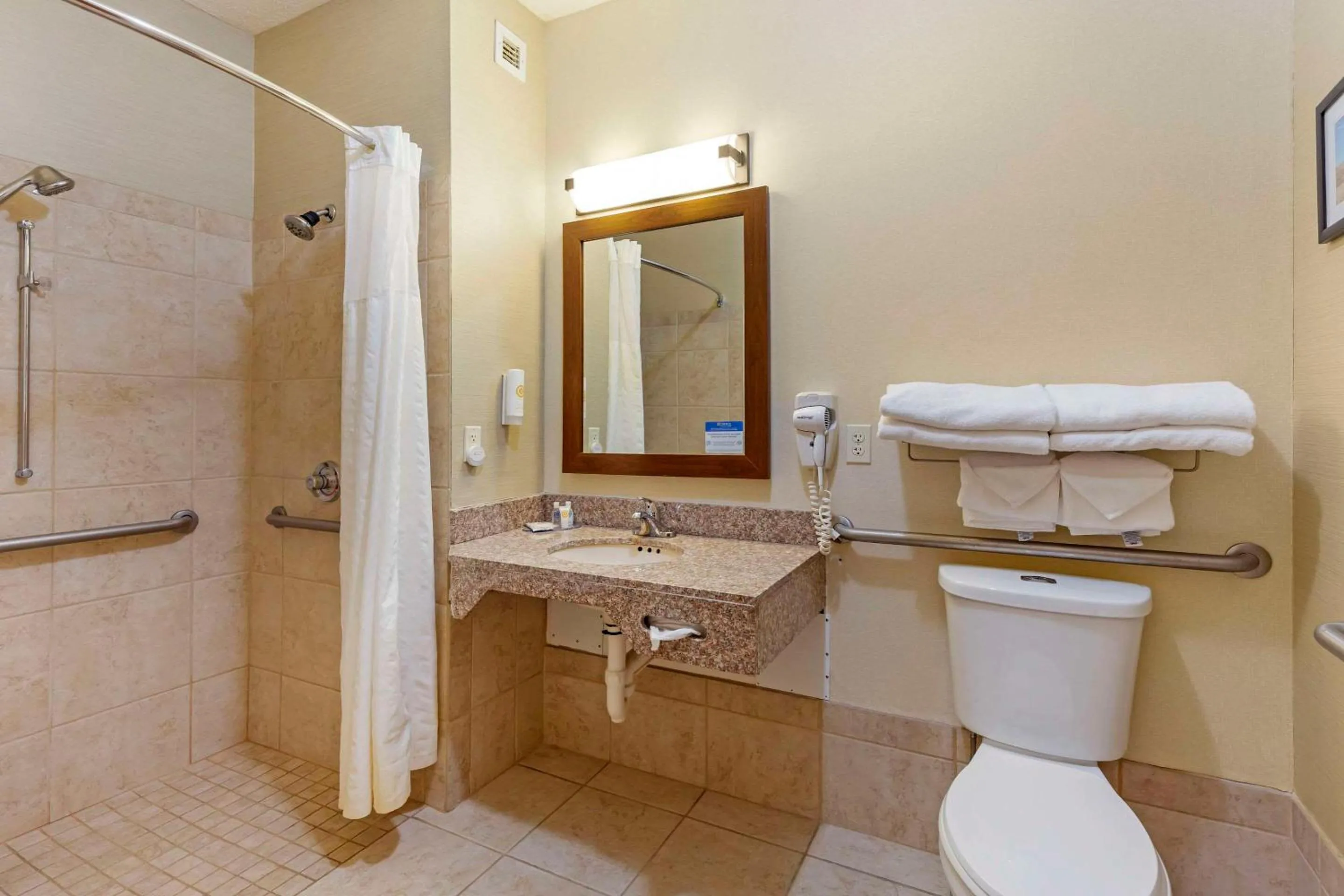 Bedroom in Comfort Inn & Suites