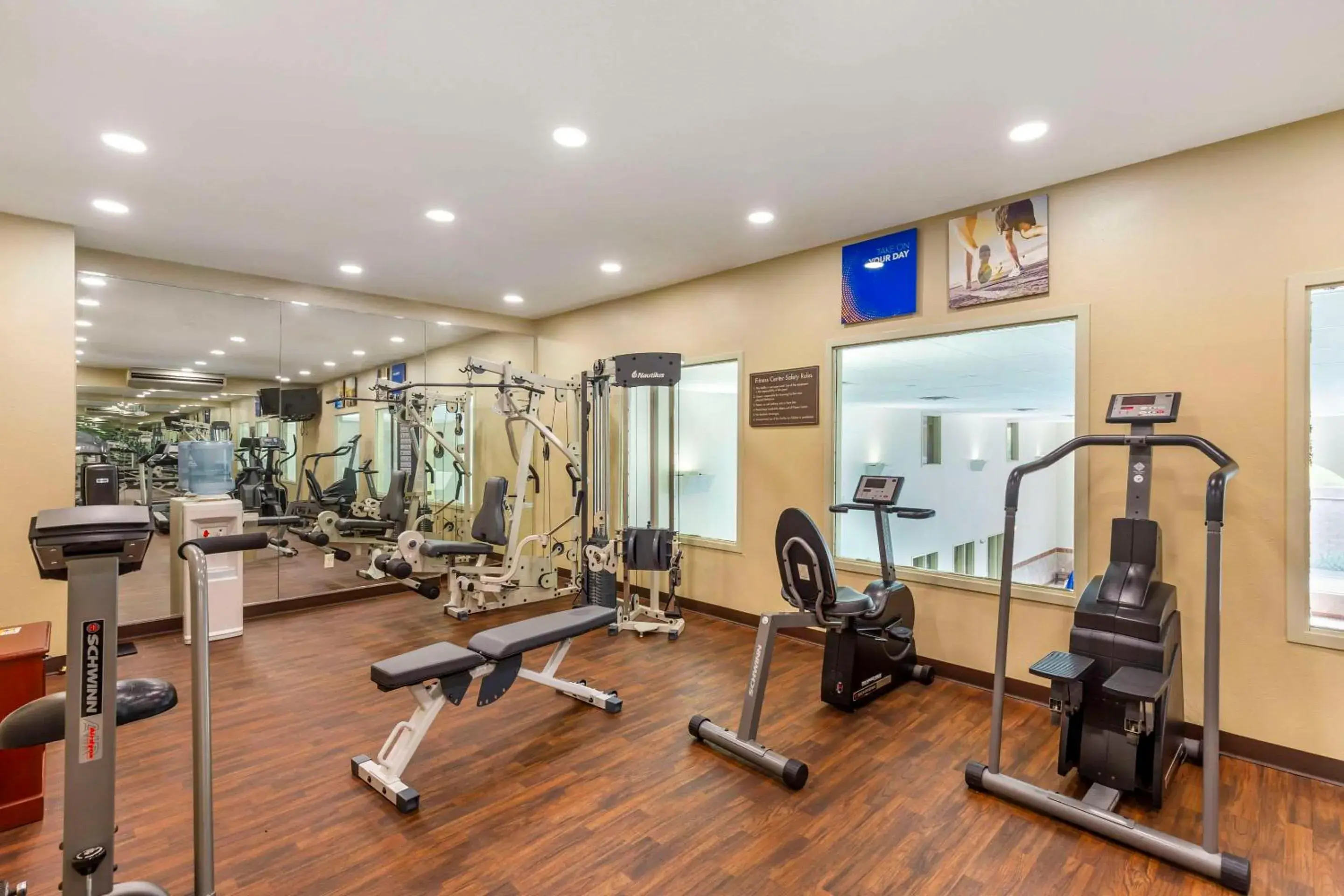 Fitness centre/facilities in Comfort Inn & Suites Fitness centre/facilities in Comfort Inn & Suites