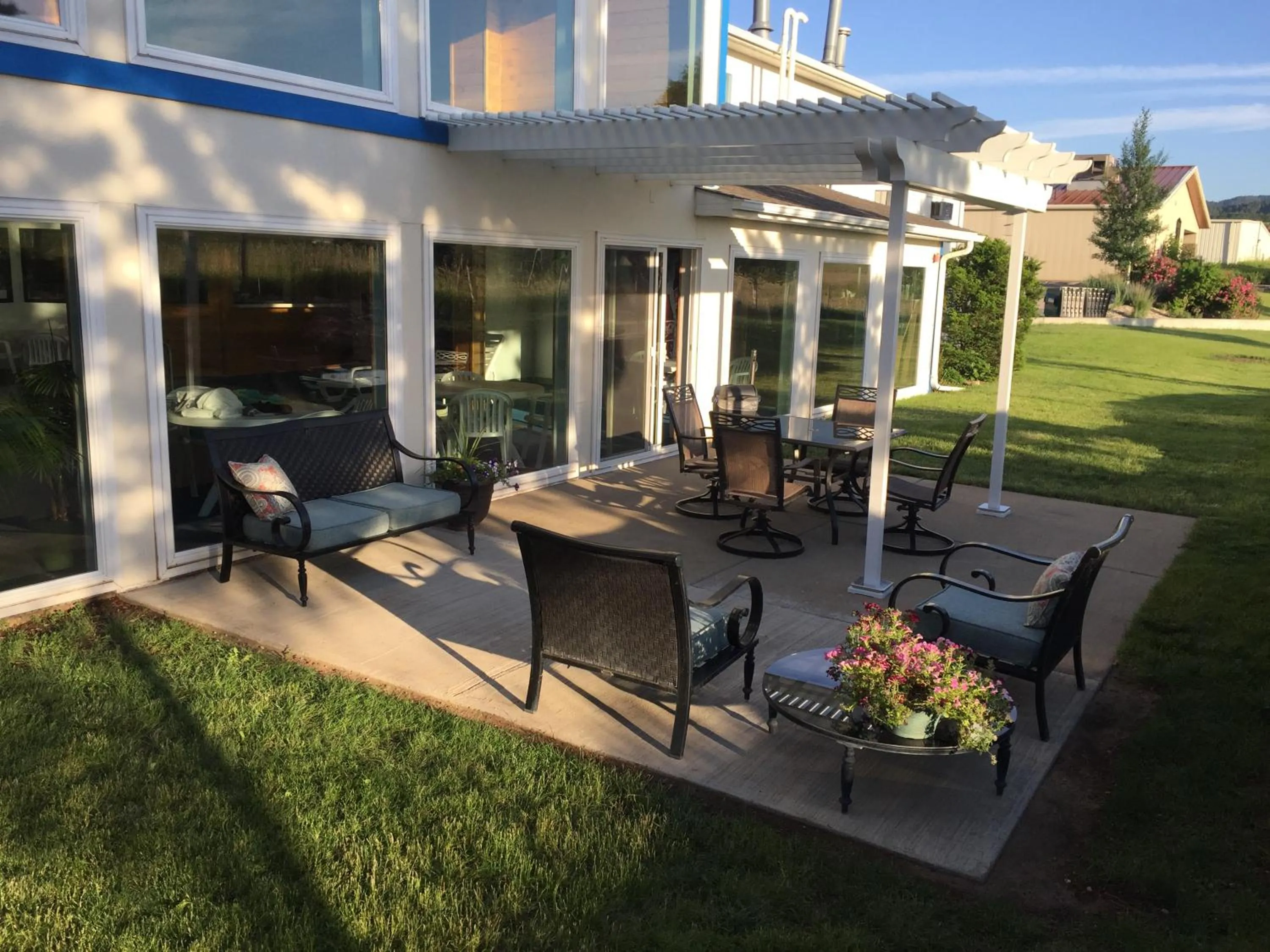 Summer in Travelodge by Wyndham Spearfish