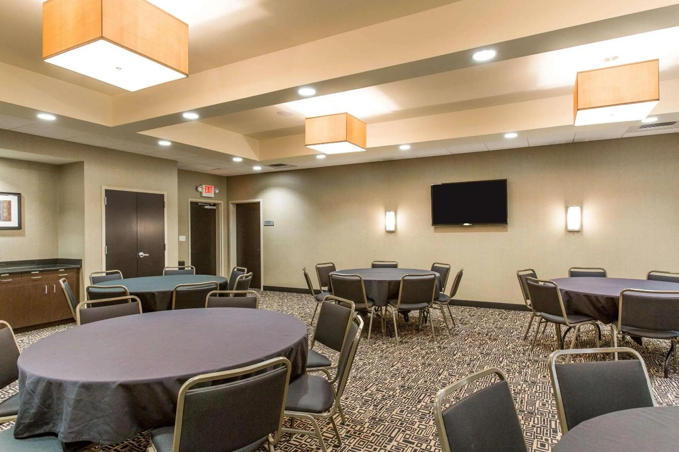 Meeting/conference room in Cambria Hotel Rapid City near Mount Rushmore