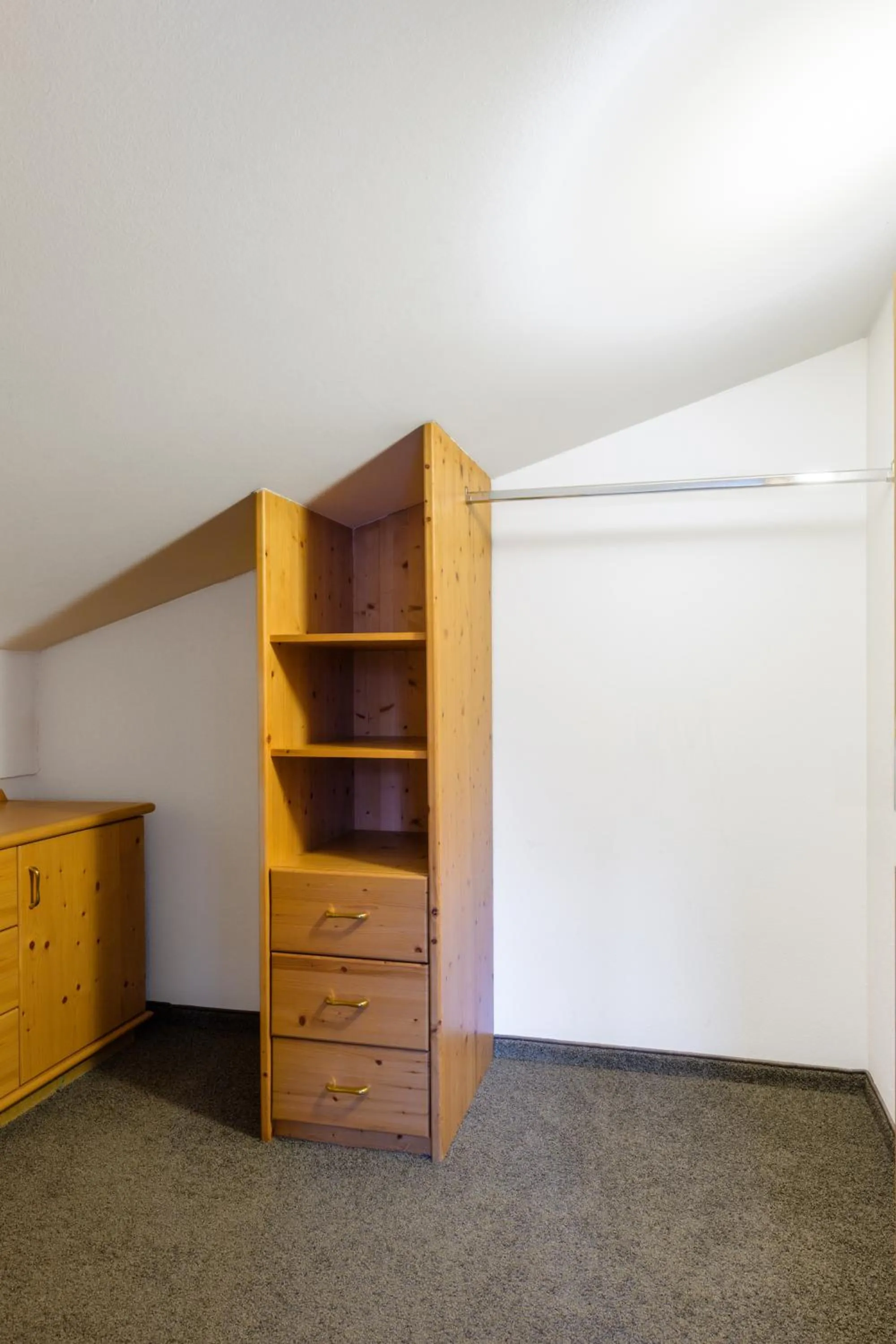 wardrobe in Landgasthof Bogner by SMK Event und Gastro