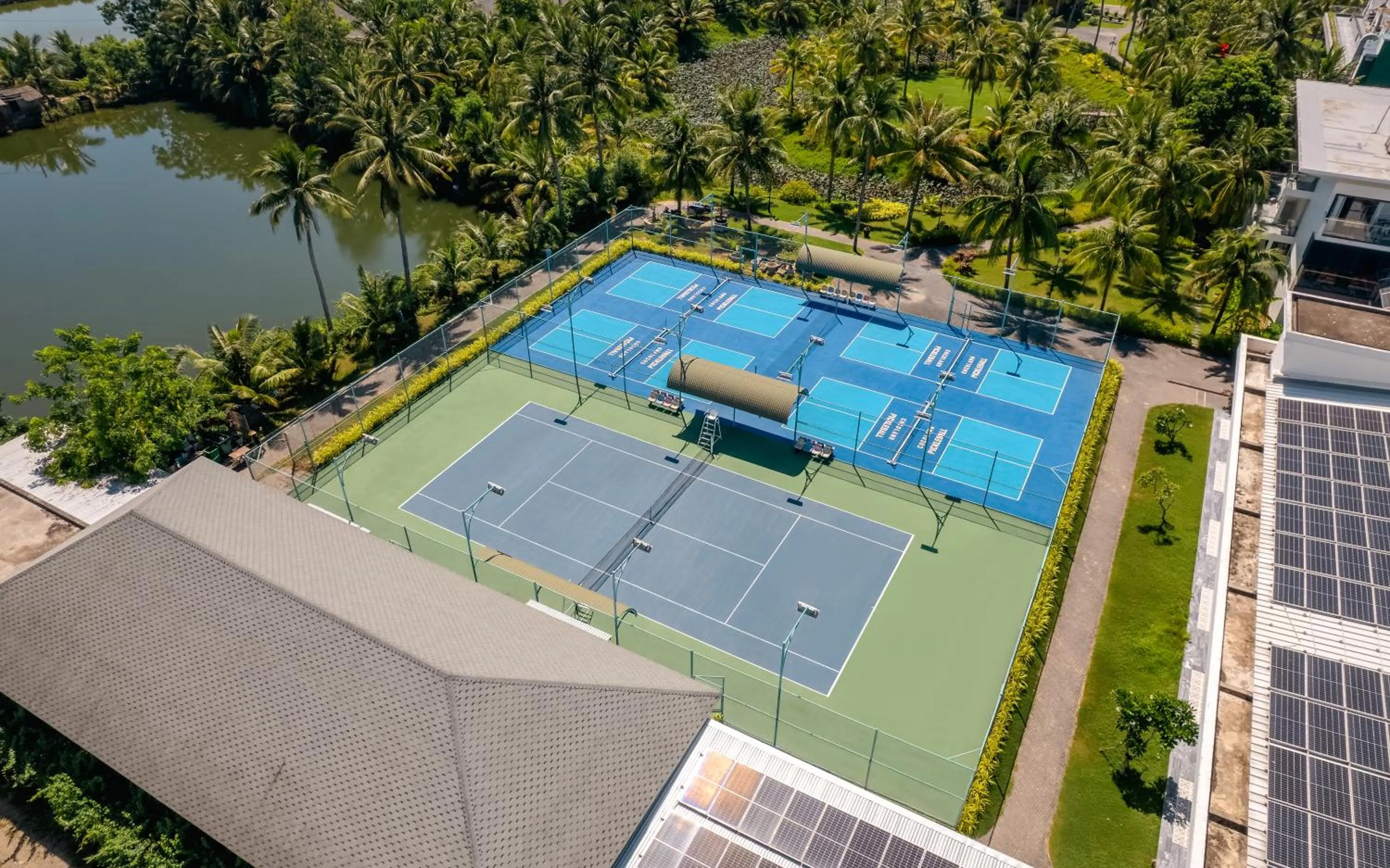 Tennis court in CocoLand Thu Xa Ancient Town Resort