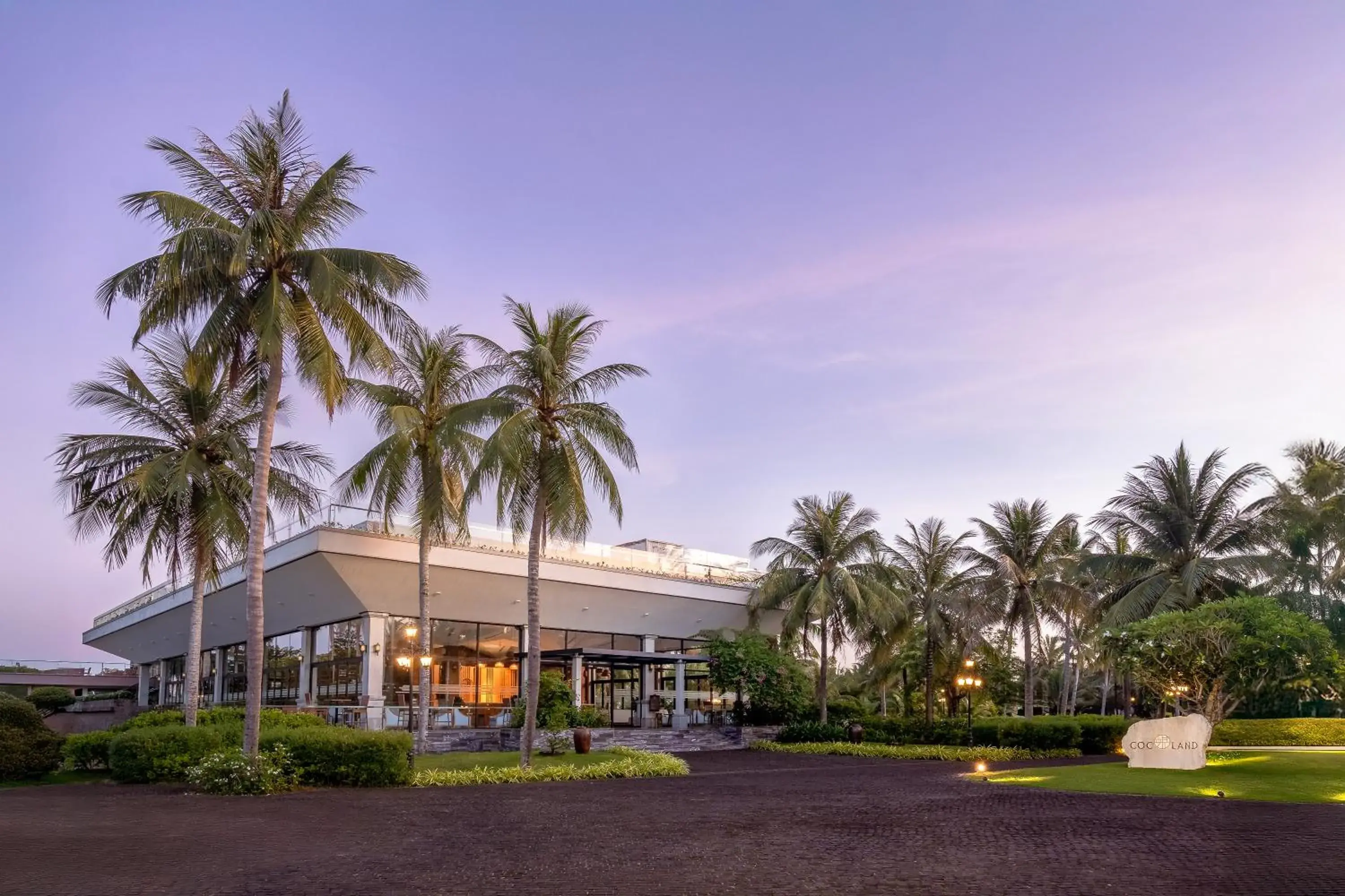 Property building in CocoLand Thu Xa Ancient Town Resort Property building in CocoLand Thu Xa Ancient Town Resort